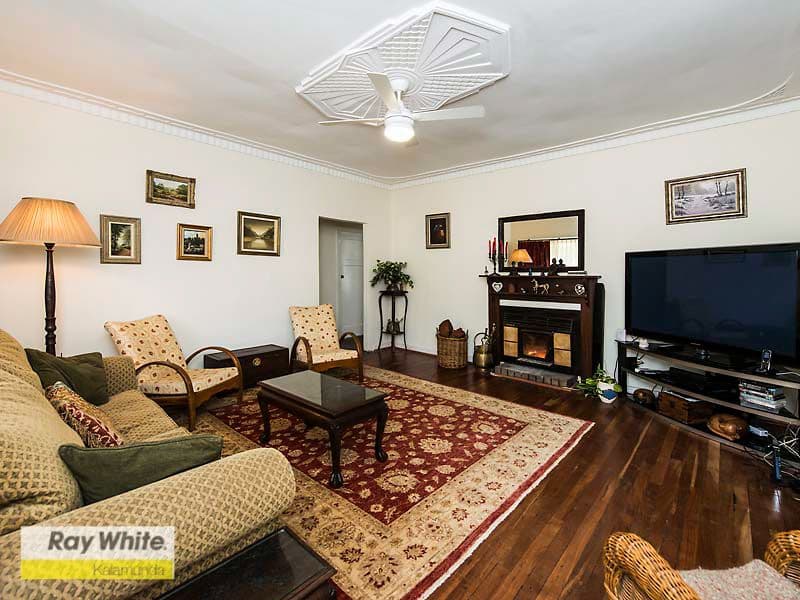 16 Coral Road, Kalamunda WA 6076, Kalamunda - Thumbnail 3