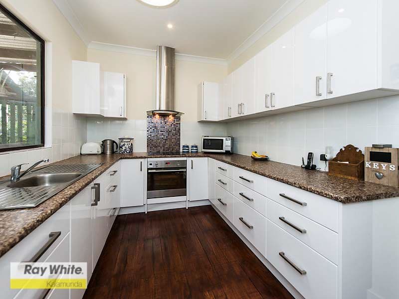 16 Coral Road, Kalamunda WA 6076, Kalamunda - Thumbnail 5