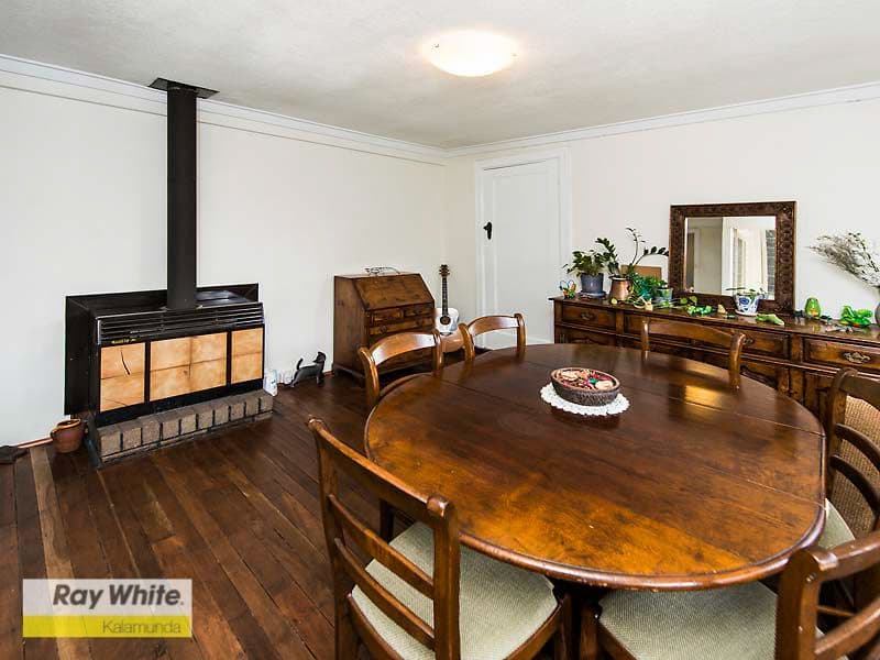 16 Coral Road, Kalamunda WA 6076, Kalamunda - Thumbnail 7