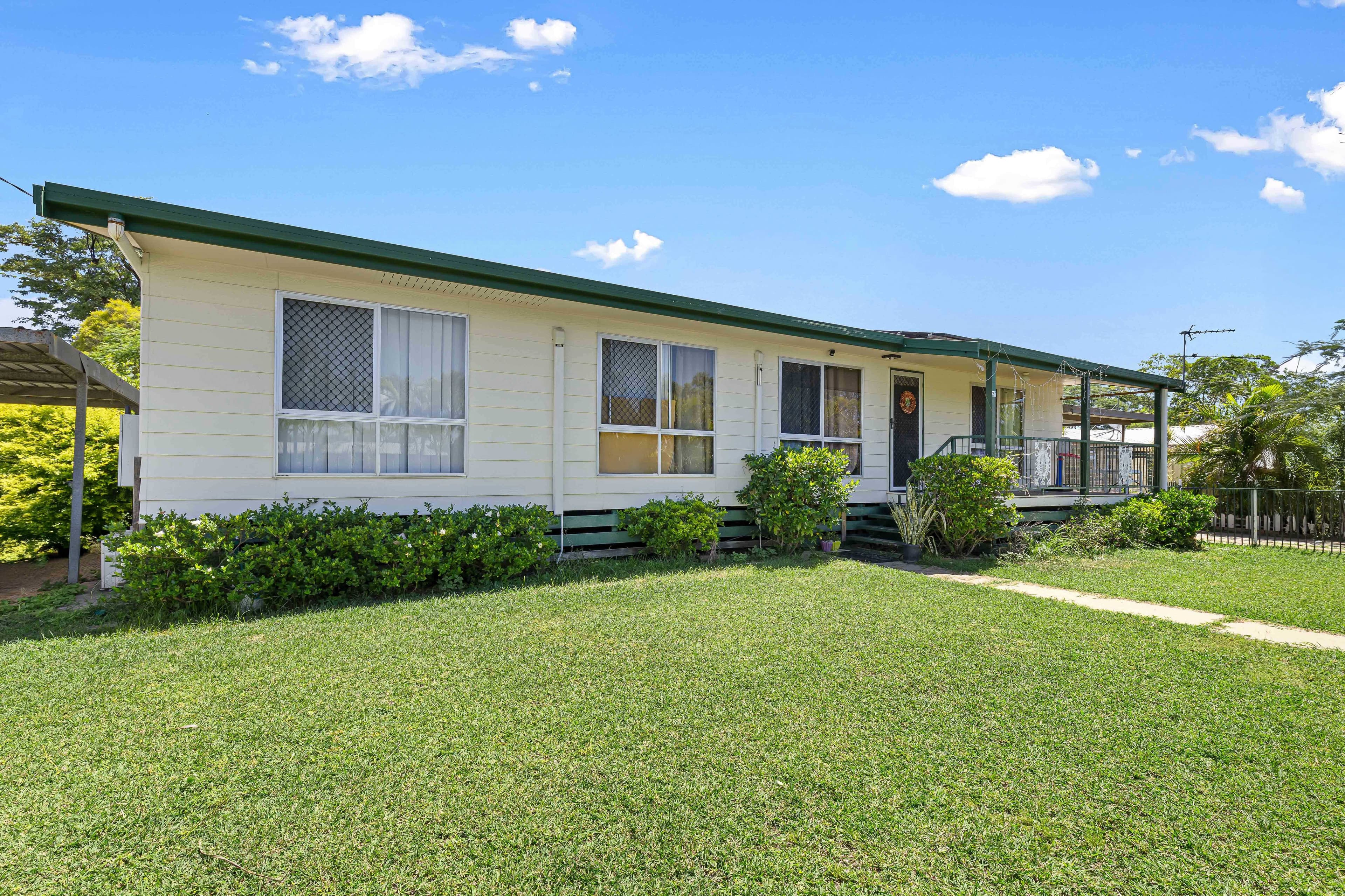 26 Campbell Street, Emerald QLD 4720, Emerald - Image 1