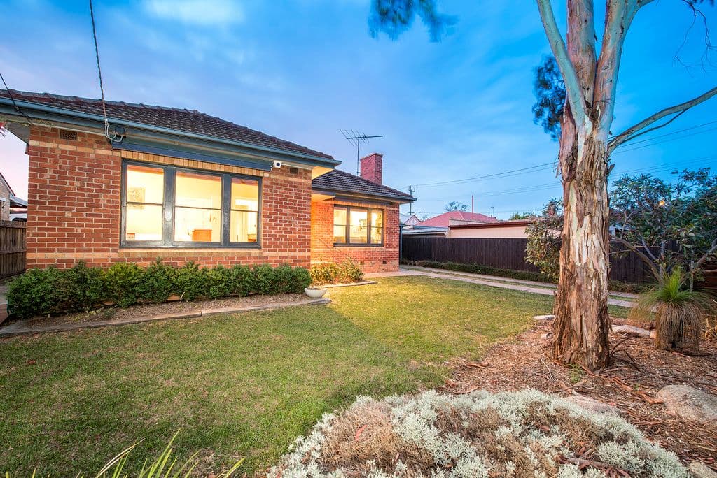 2 Trewheela Avenue, Manifold Heights VIC 3218, Manifold Heights - Thumbnail 3