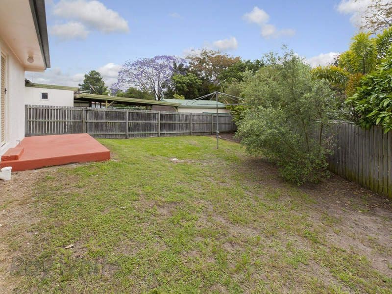 18 Poinsettia Street, INALA QLD 4077, Inala - Thumbnail 8