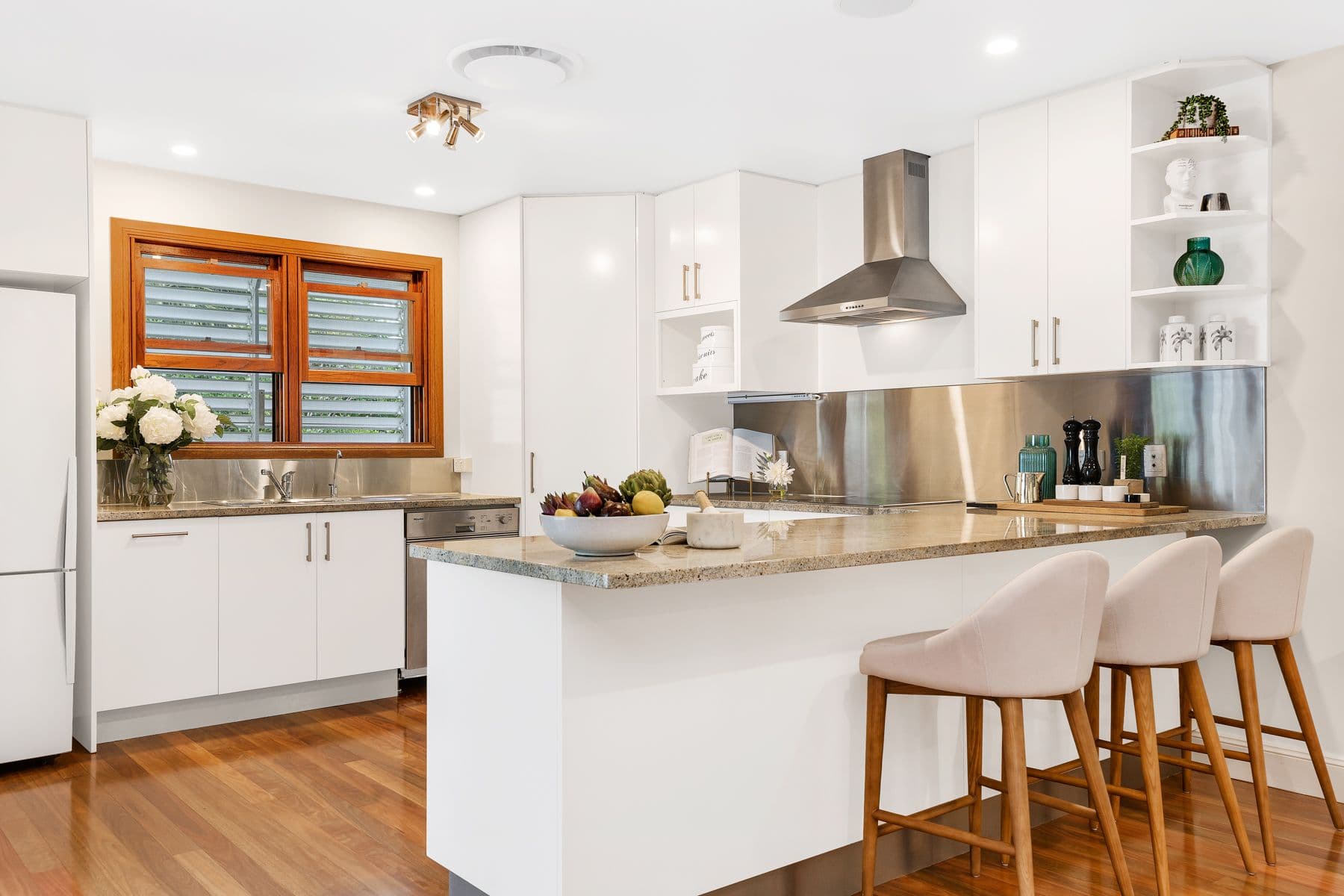 55 Ninth Avenue, Kedron QLD 4031, Kedron - Thumbnail 5