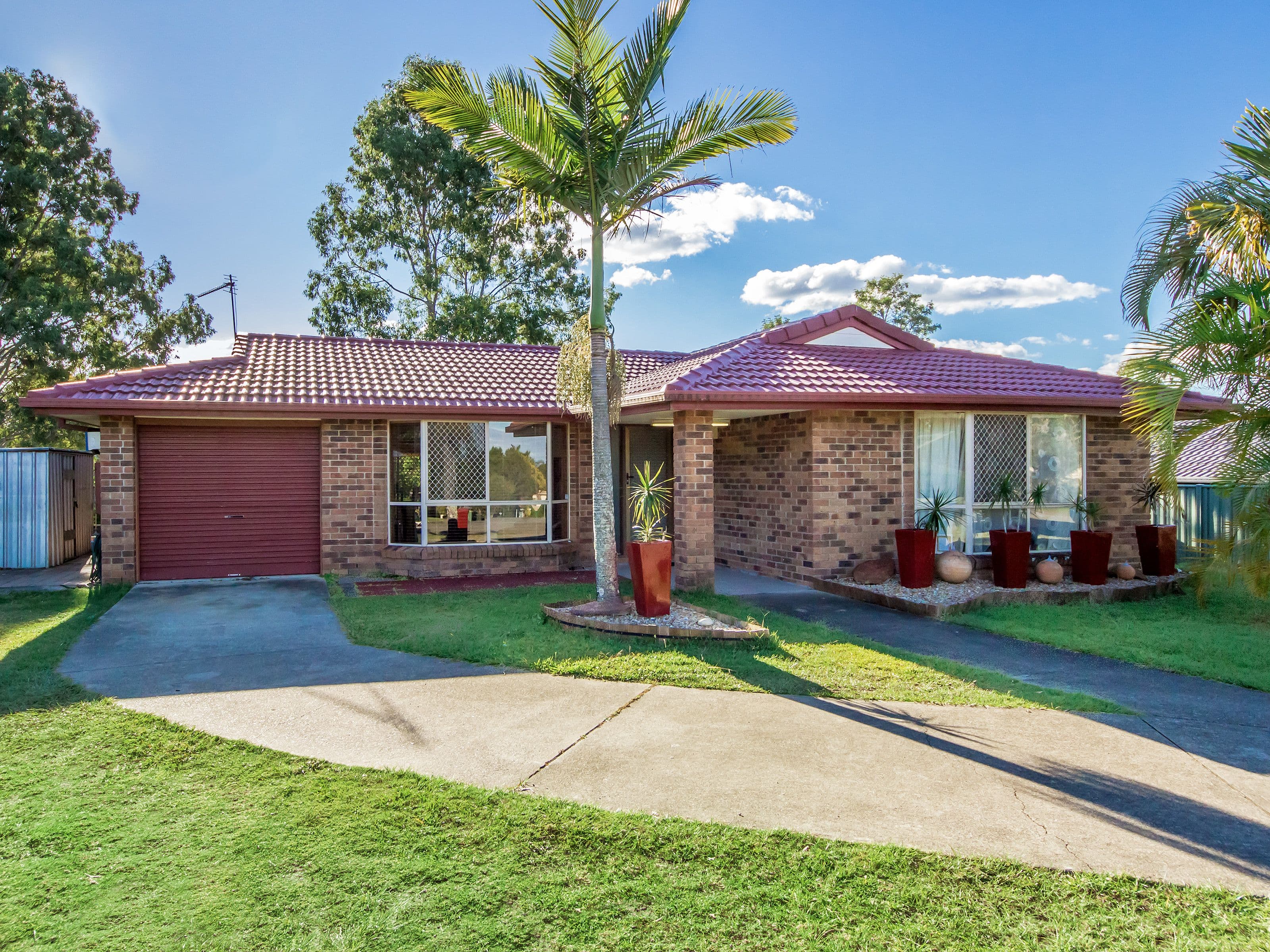 41 Dunsby Drive, Carrara QLD 4211, Carrara - Thumbnail 2