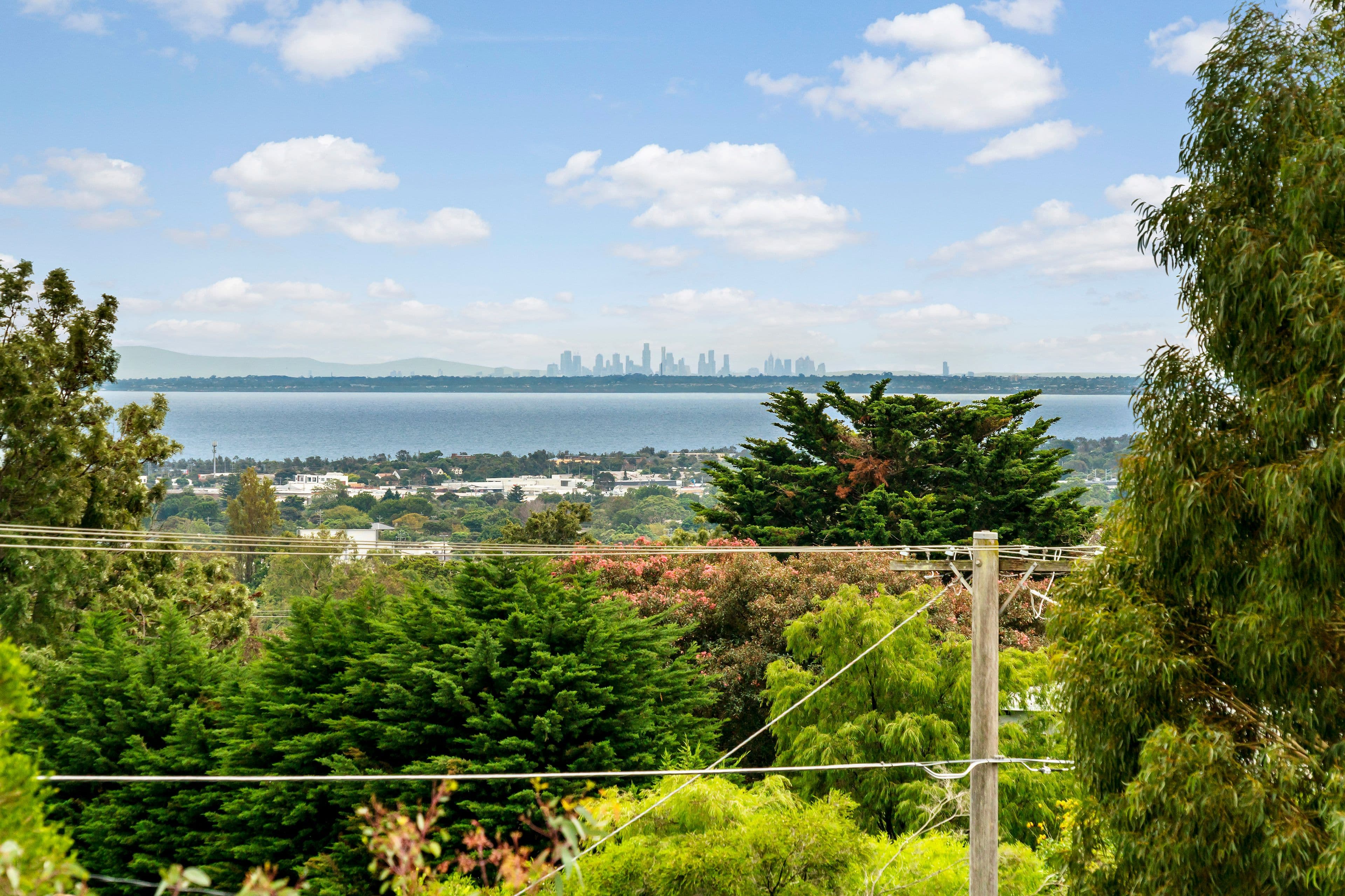 22 Hillcrest Road, Frankston VIC 3199, Frankston - Thumbnail 8