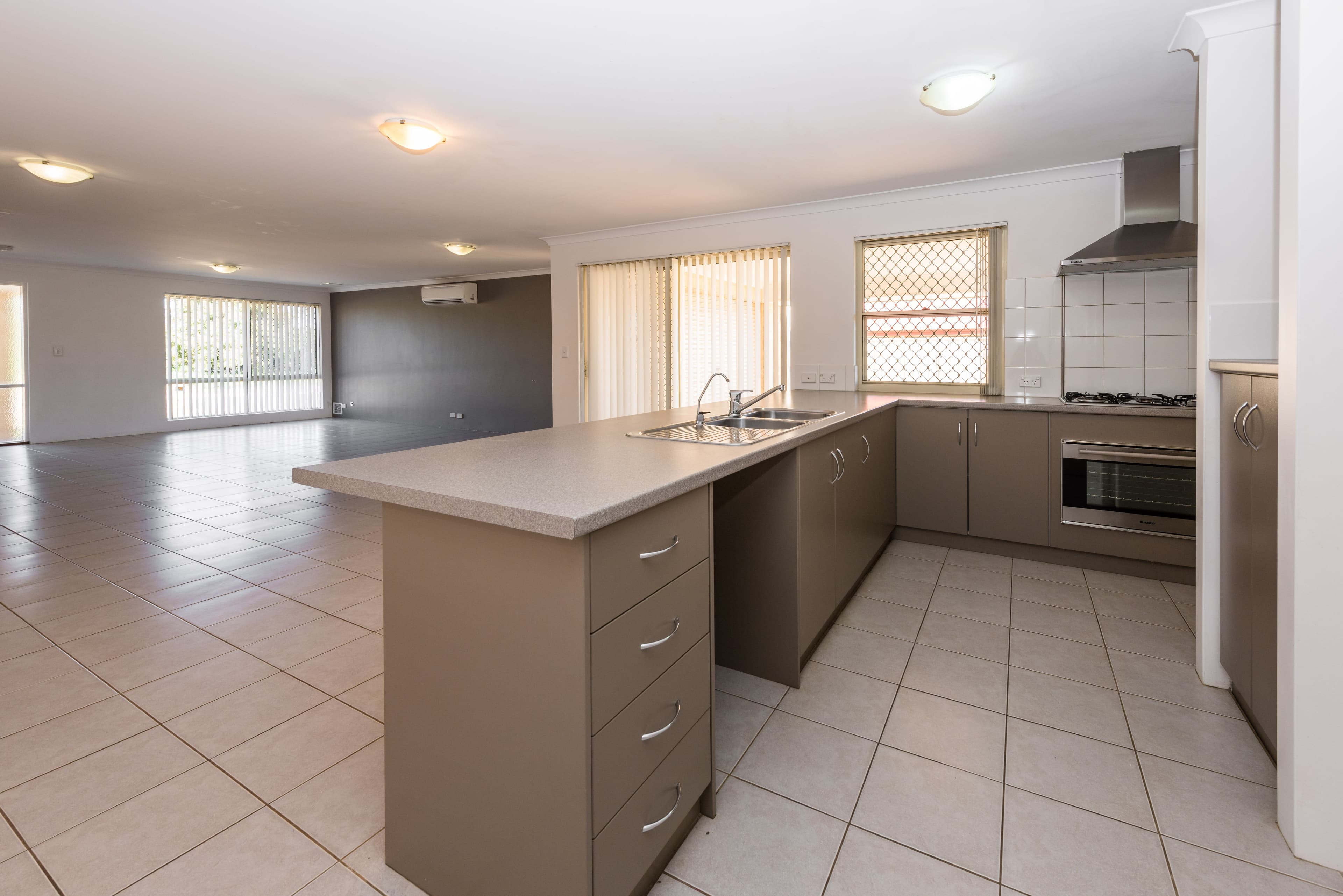 19 Barnacle Road, Drummond Cove WA 6532, Drummond Cove - Thumbnail 3