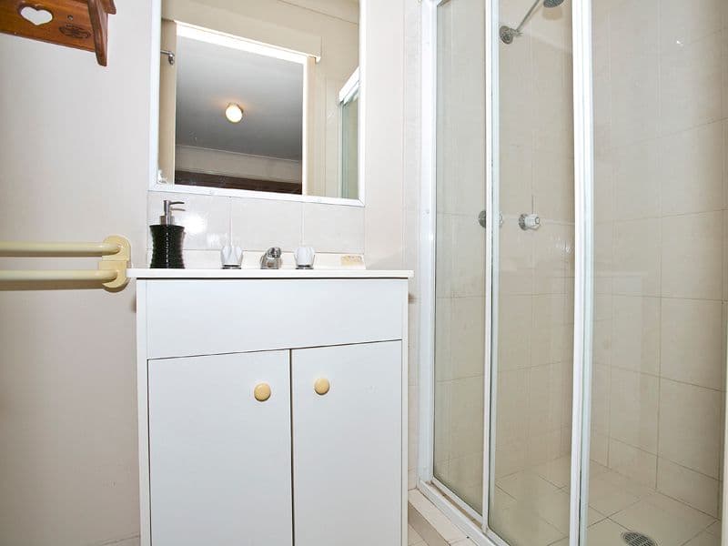 31 Canterbury Street, BRACKEN RIDGE QLD 4017, Bracken Ridge - Thumbnail 7