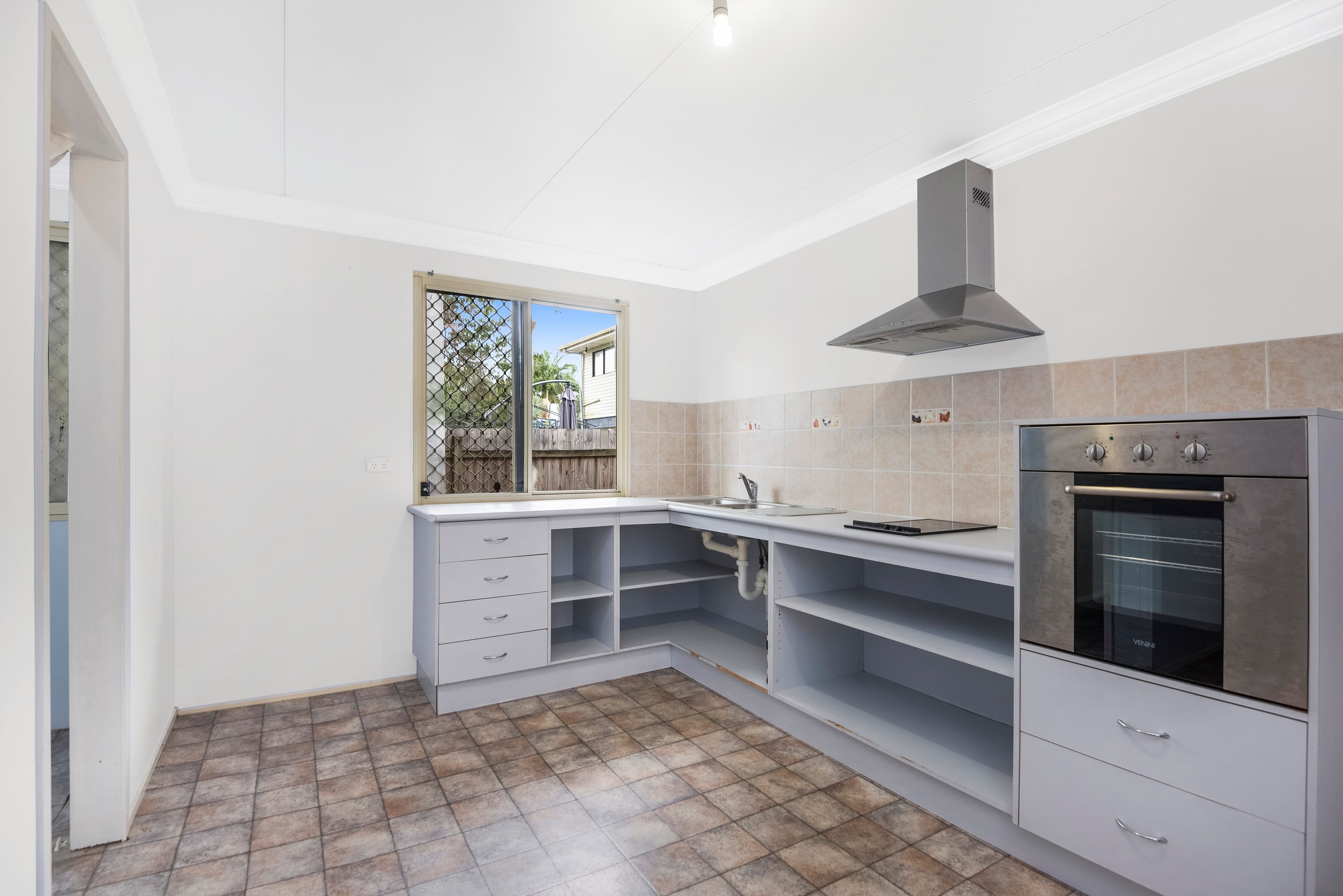 242 Kirkwood Road, Tweed Heads South - Thumbnail 8