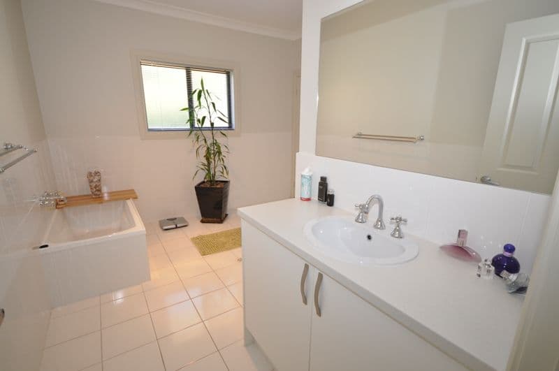 5 Brambley Lane, CRAIGMORE SA 5114, Craigmore - Thumbnail 7