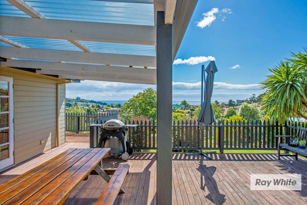 34 South Road, Penguin TAS 7316, Penguin - Thumbnail 5
