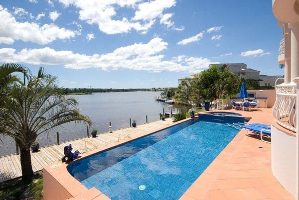 15 Istana View, CLEAR ISLAND WATERS QLD 4226, Clear Island Waters - Thumbnail 5