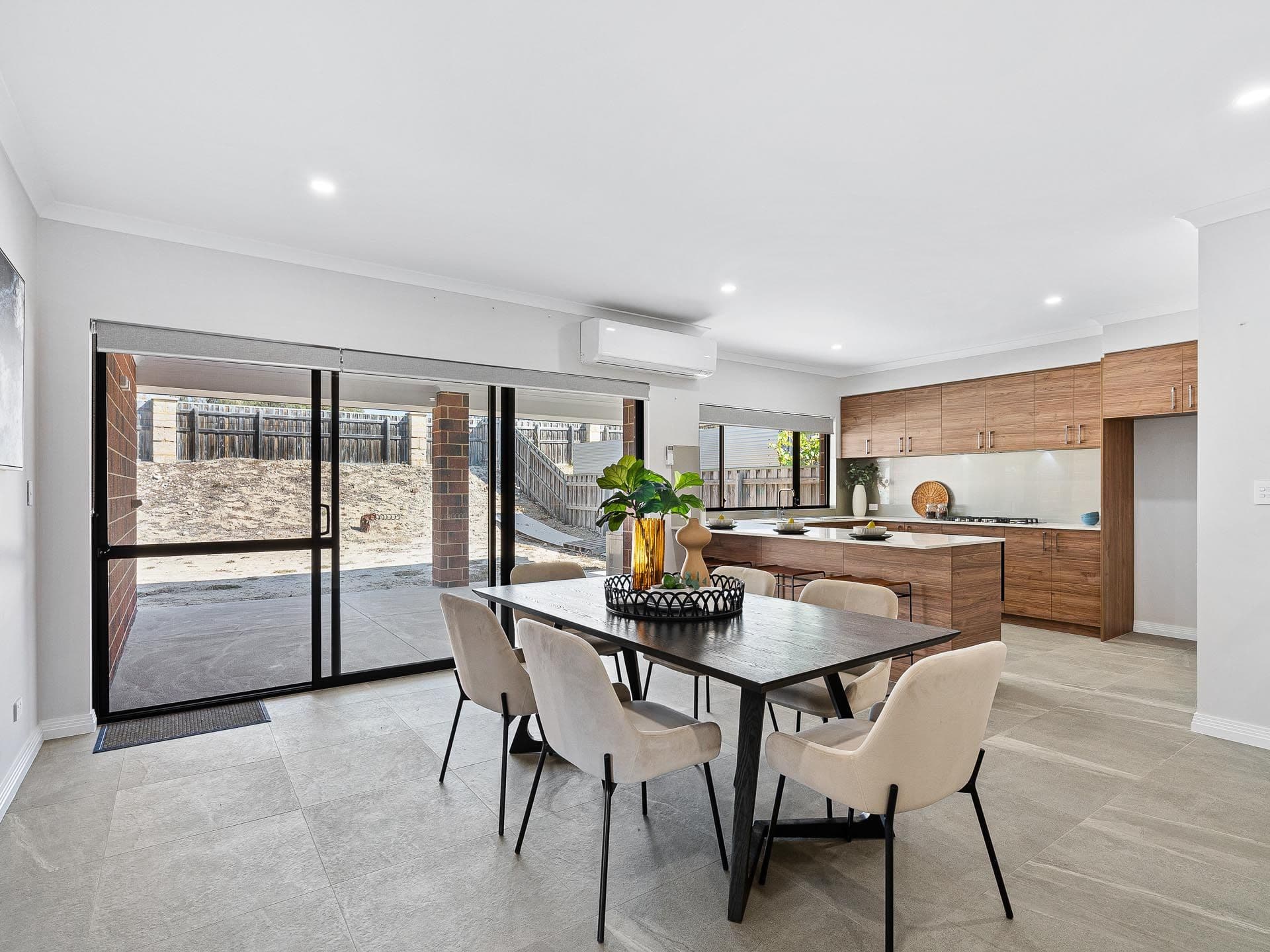 22 Burnett Drive, Clarkson WA 6030, Clarkson - Thumbnail 3