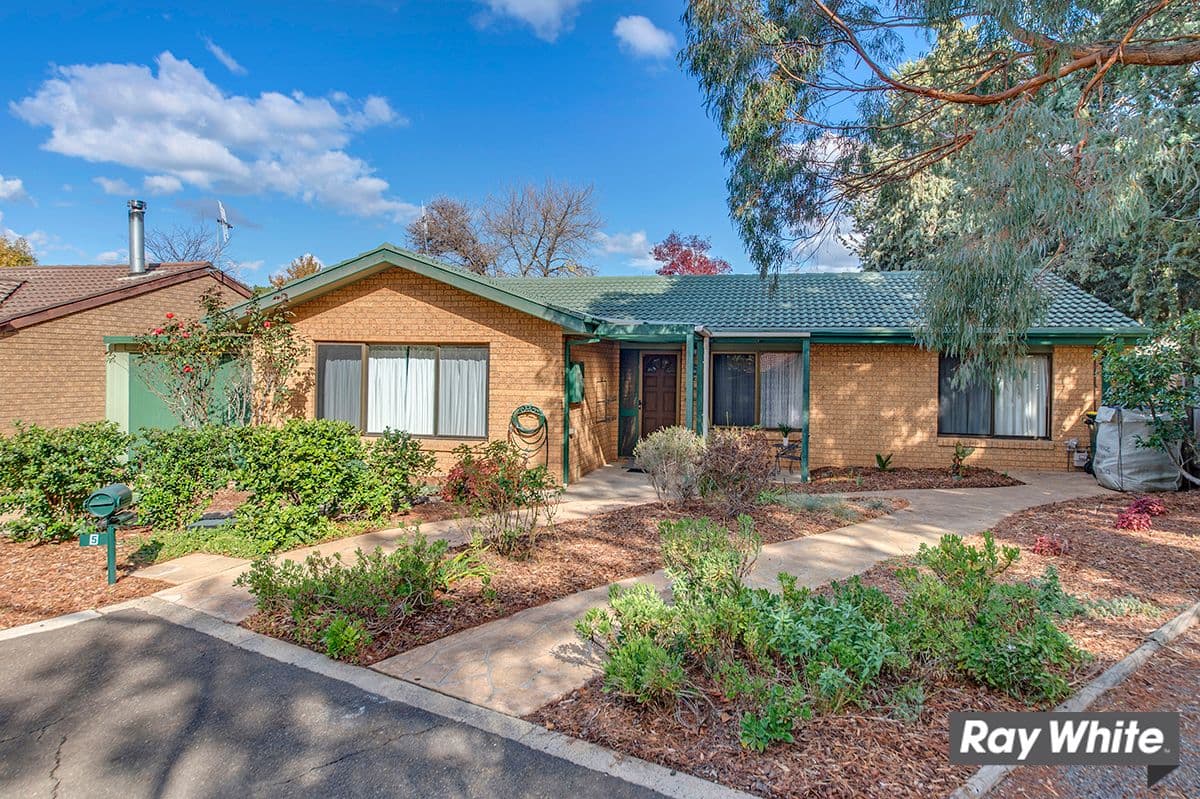 5 Vincent Place, McKellar ACT 2617, McKellar - Image 1