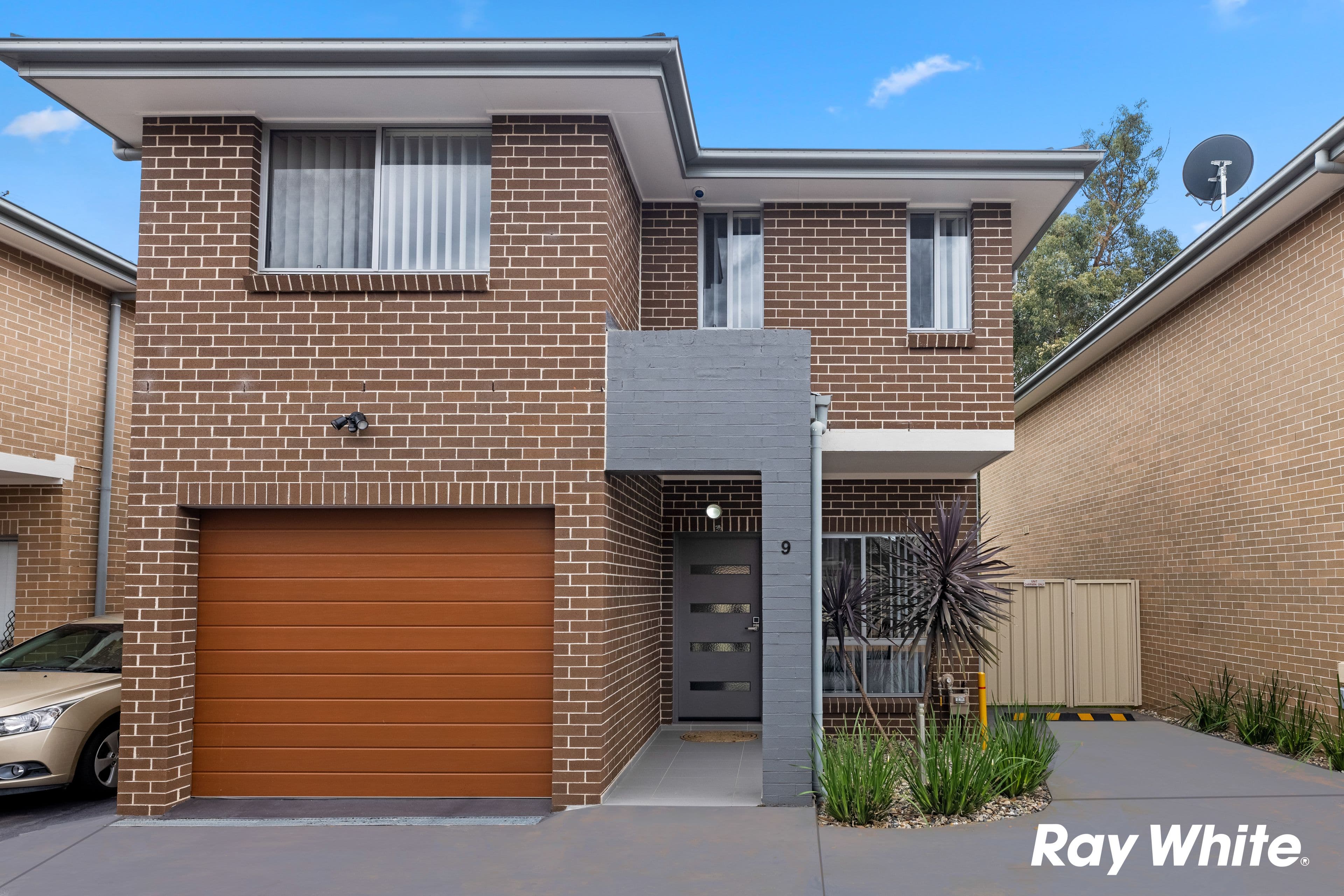 31 Hillcrest Road, Quakers Hill NSW 2763, Quakers Hill - Image 1