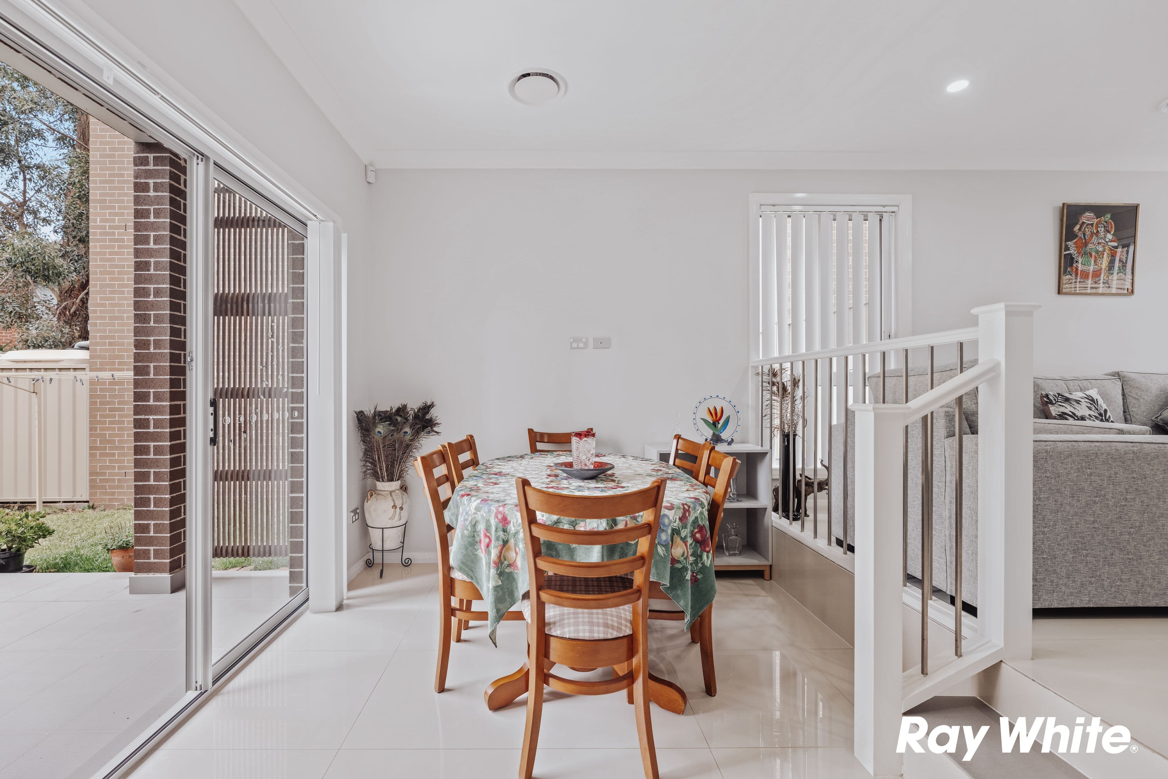 31 Hillcrest Road, Quakers Hill NSW 2763, Quakers Hill - Thumbnail 4