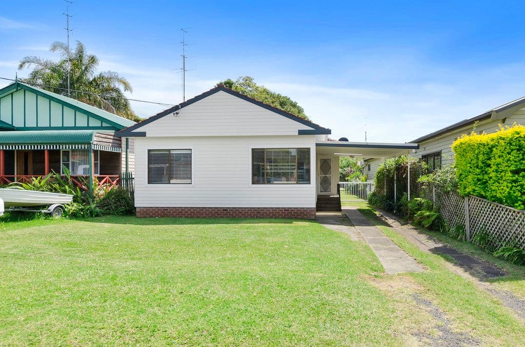 82 Collaery Road, Russell Vale - Image 1