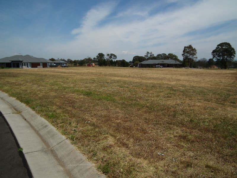 18 (LOT 72) Pennard Crescent, LUDDENHAM NSW 2745, Luddenham - Thumbnail 2