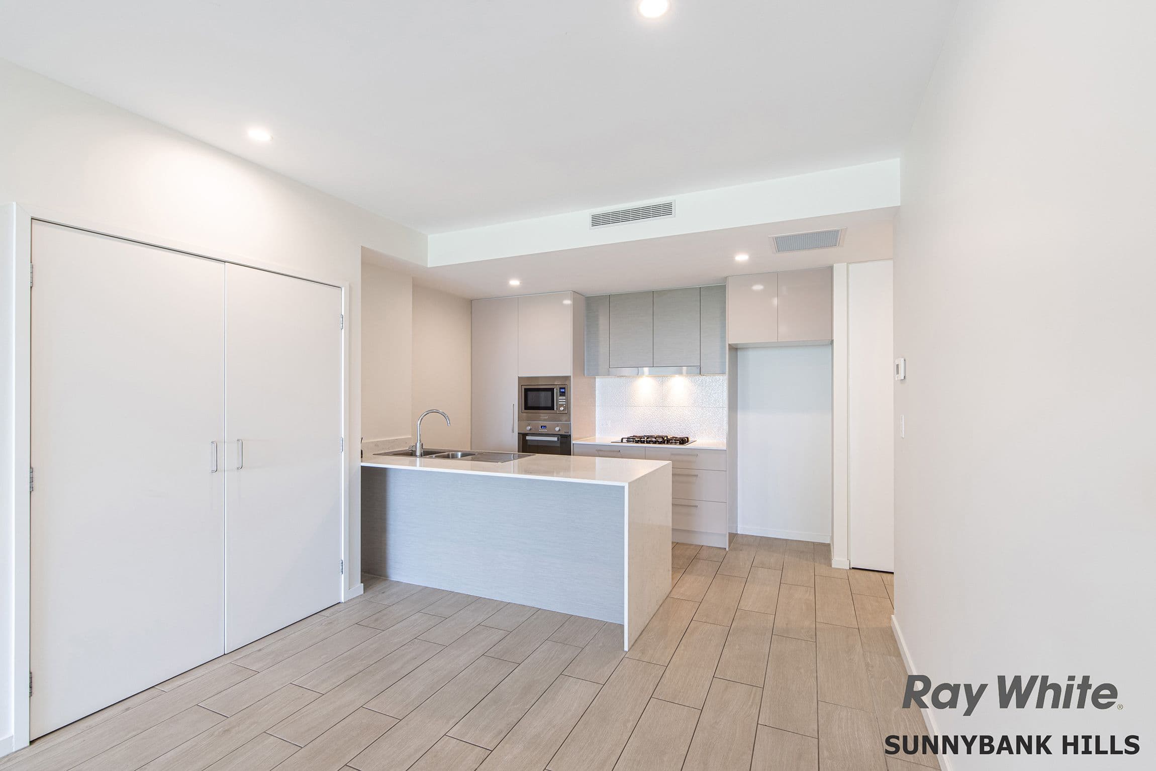 2/90 Ross Street, Dandenong VIC 3175, Dandenong - Image 1