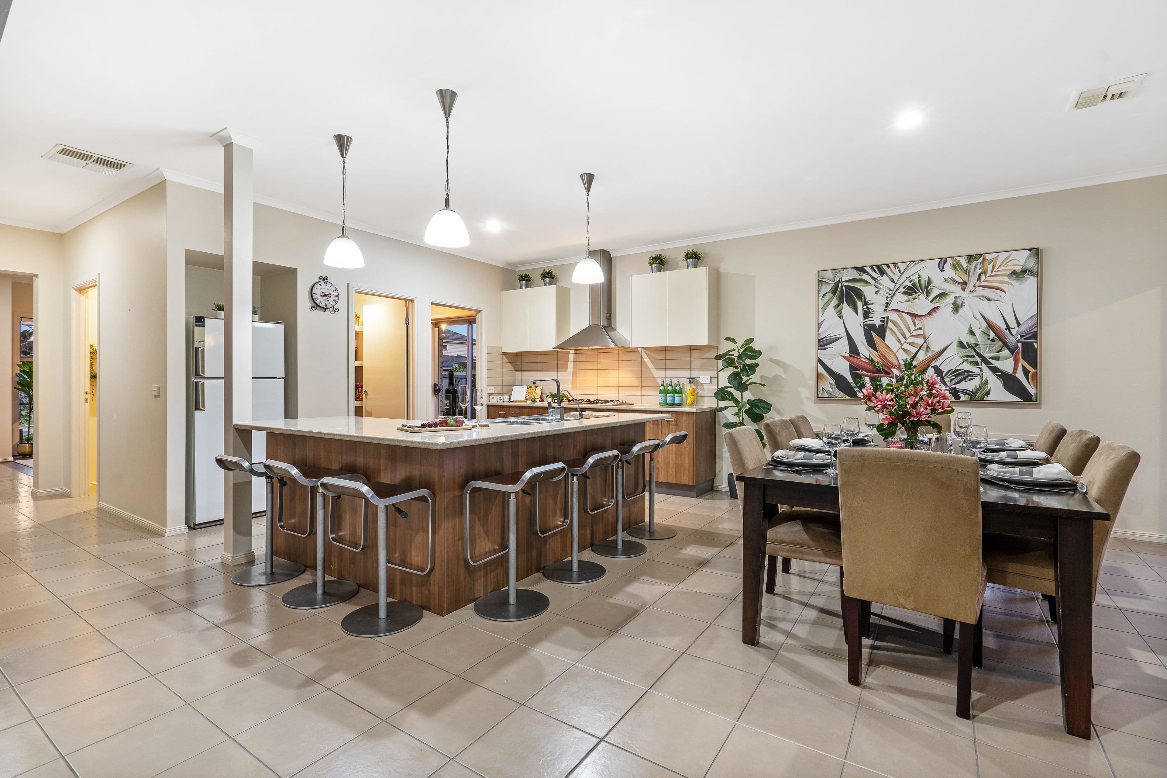 14 Fairbairn Way, Caroline Springs VIC 3023, Caroline Springs - Thumbnail 4