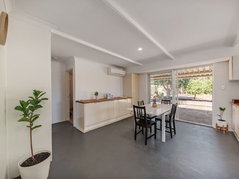4 Christie Court, Yangebup WA 6164, Yangebup - Thumbnail 4