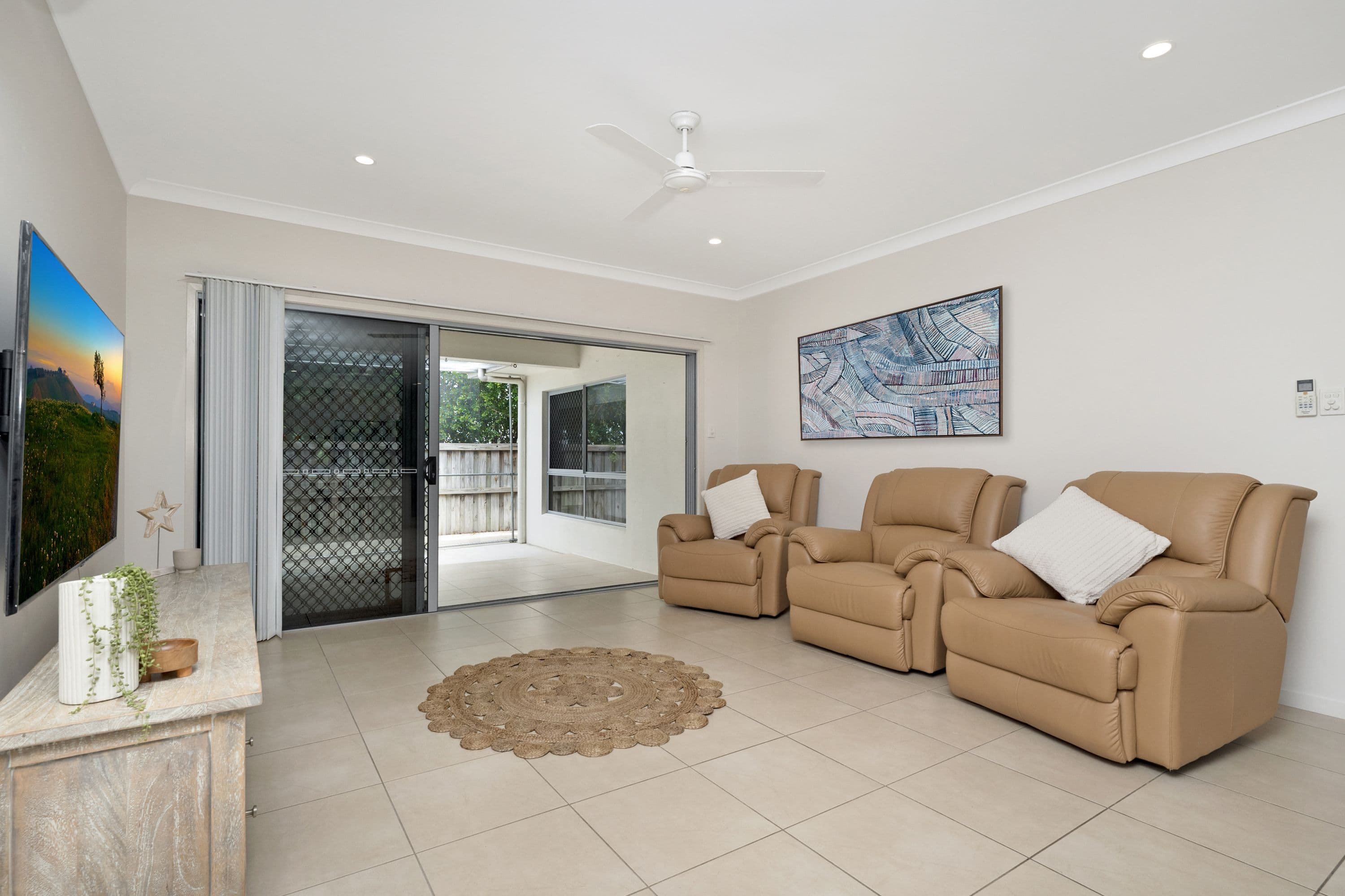 8 Greenbank Pocket, Idalia QLD 4811, Idalia - Thumbnail 7