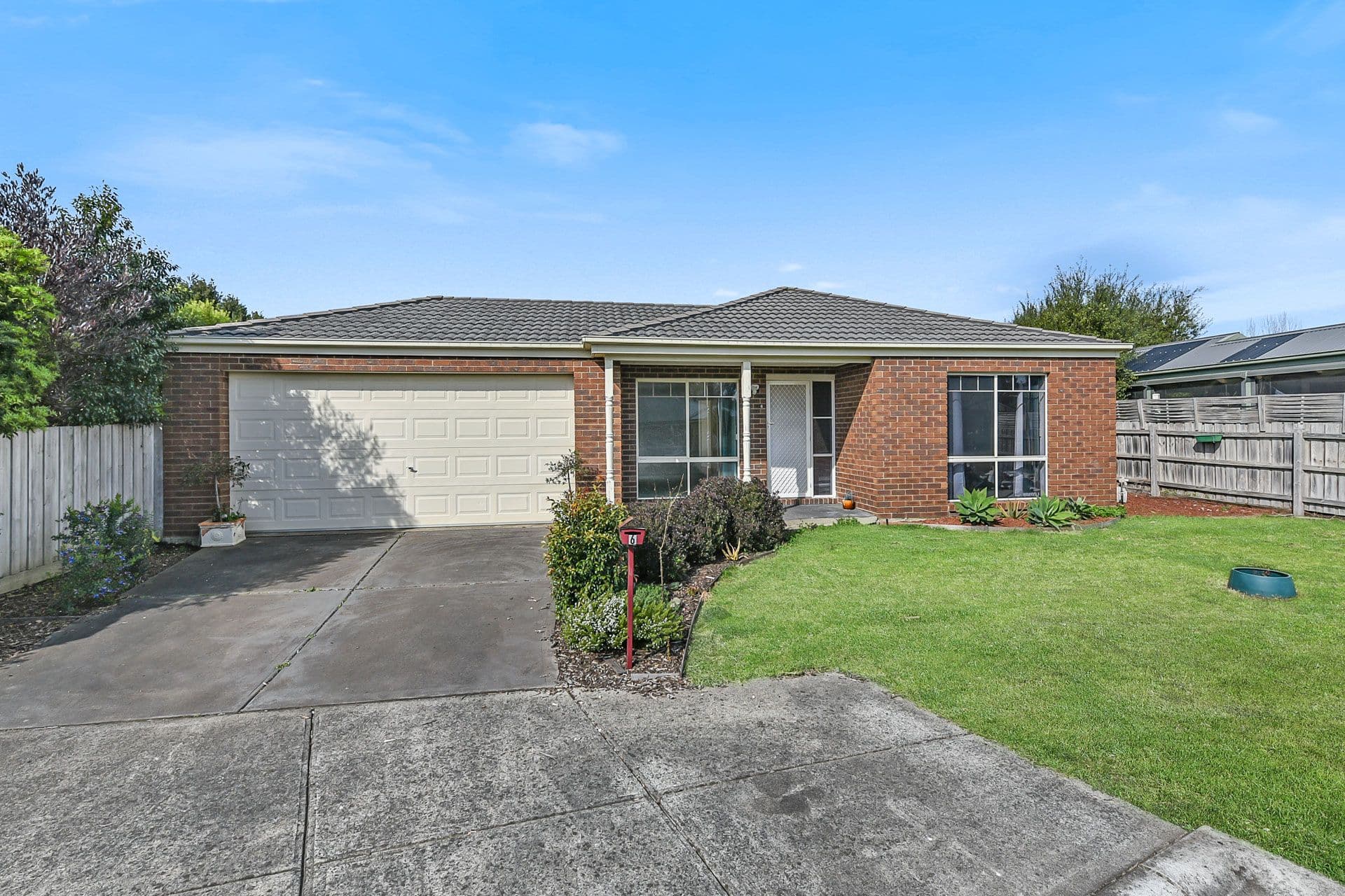 6 Larne Close, Berwick VIC 3806, Berwick - Image 1