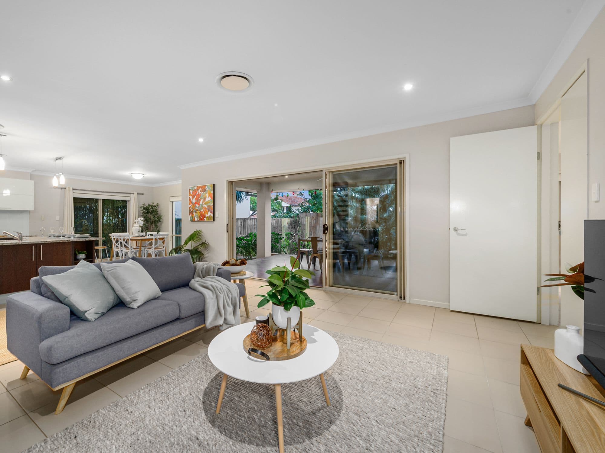 8 Cerbaia Close, Bridgeman Downs QLD 4035, Bridgeman Downs - Thumbnail 5