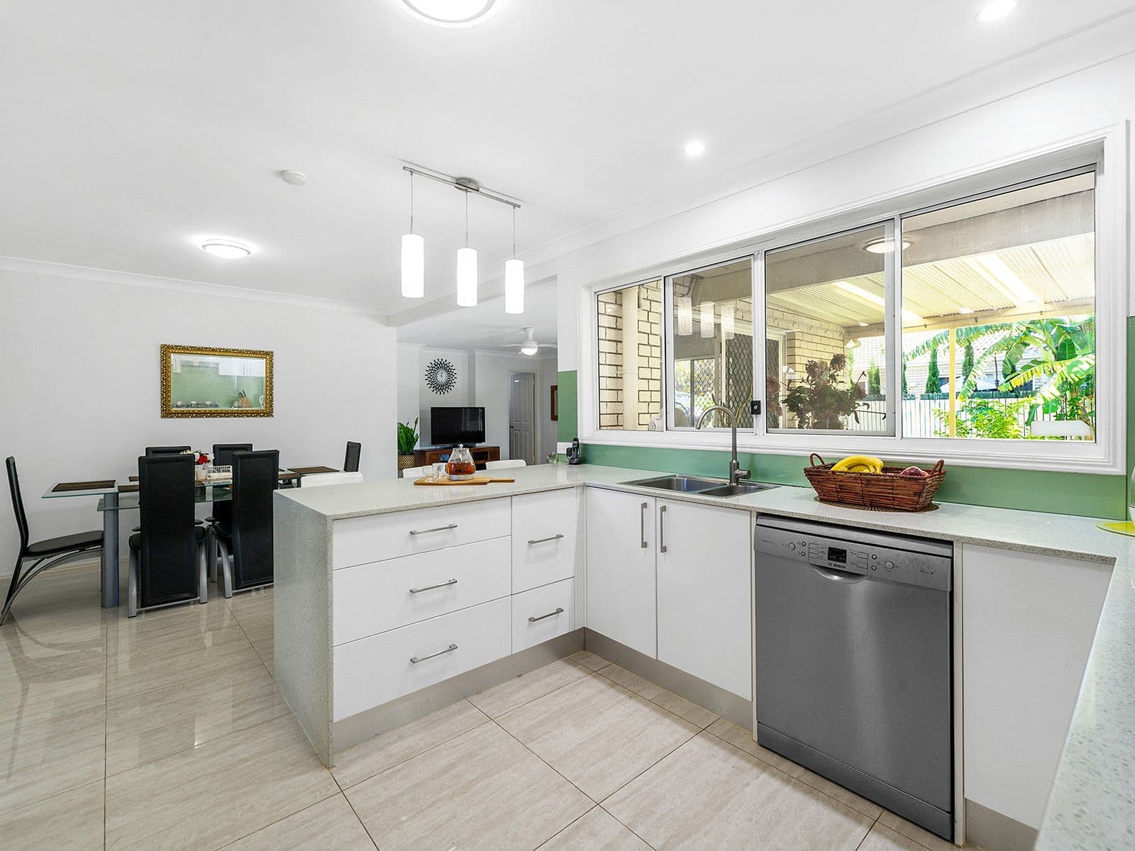 1 Bangalow Street, Bridgeman Downs QLD 4035, Bridgeman Downs - Thumbnail 8