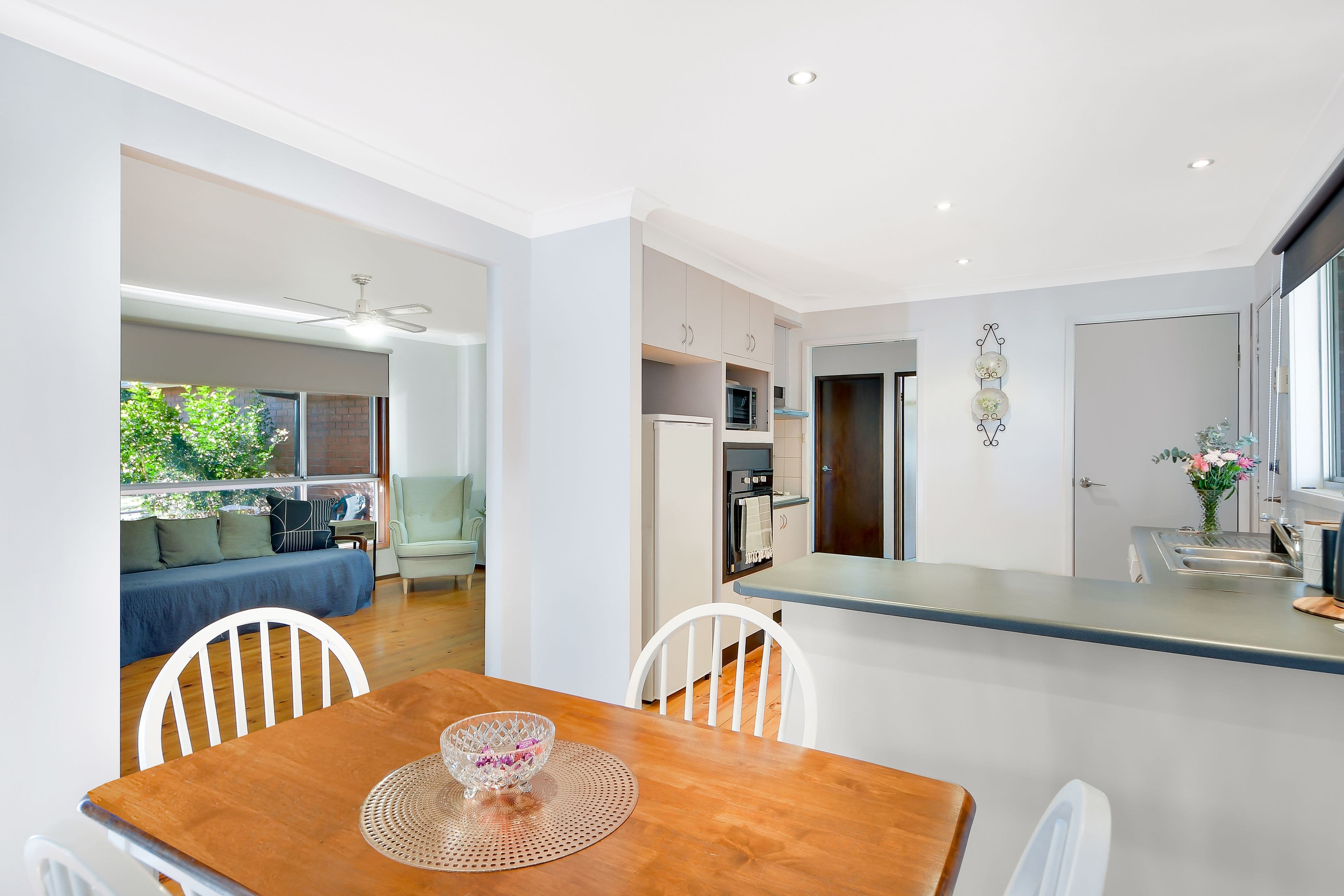 16 Chaperon Crescent, Minto - Thumbnail 4