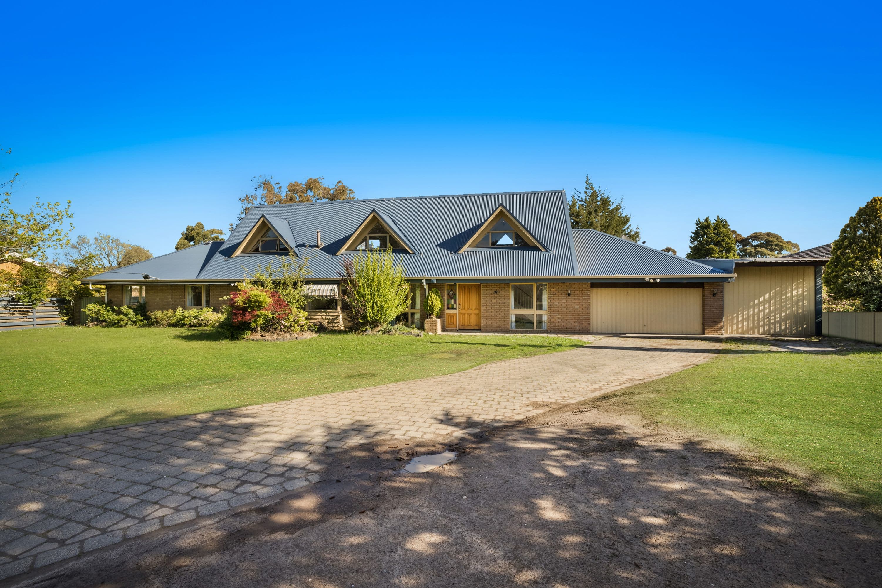 16 Mckay Road, Rowville VIC 3178, Rowville - Image 1
