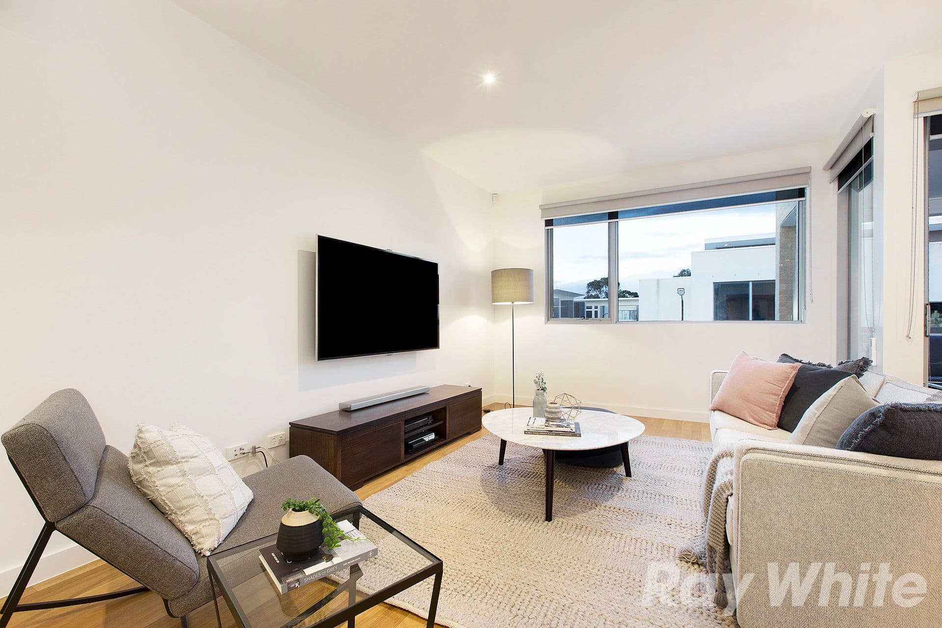 30 Streeton Drive, Mentone VIC 3194, Mentone - Thumbnail 2