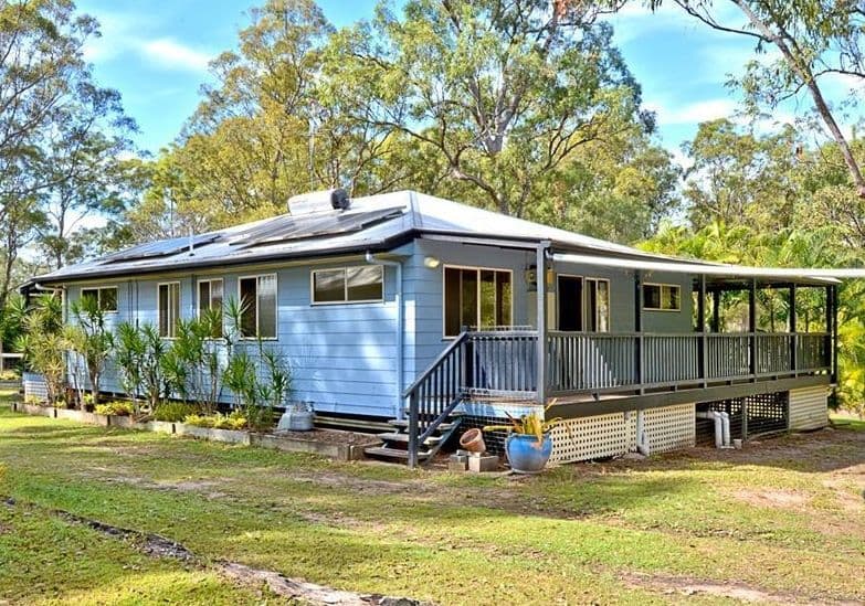 118 Philip Drive, Teddington QLD 4650, Teddington - Thumbnail 4