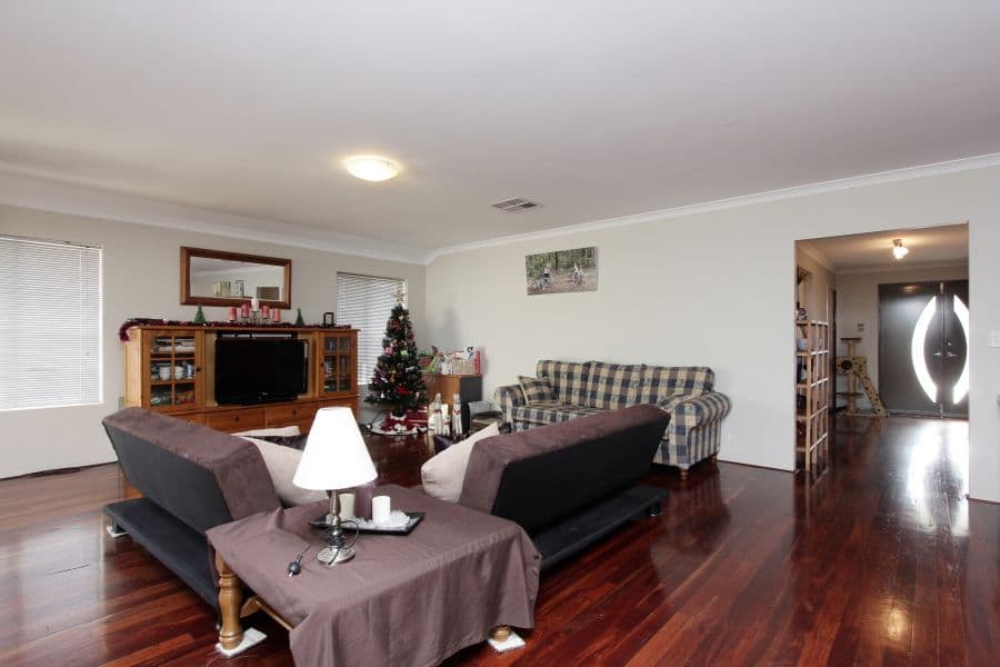 4 Kalinga Drive, ELLENBROOK WA 6069, Ellenbrook - Thumbnail 4