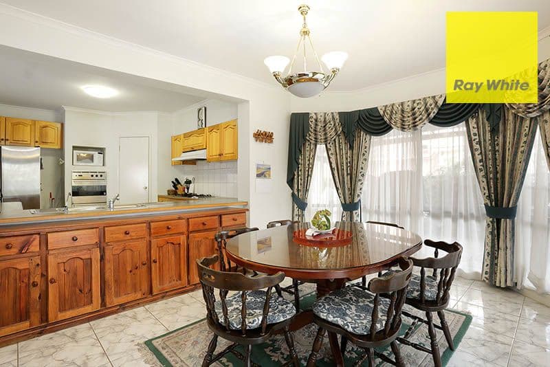2 Nathan Close, Point Cook VIC 3030, Point Cook - Thumbnail 4
