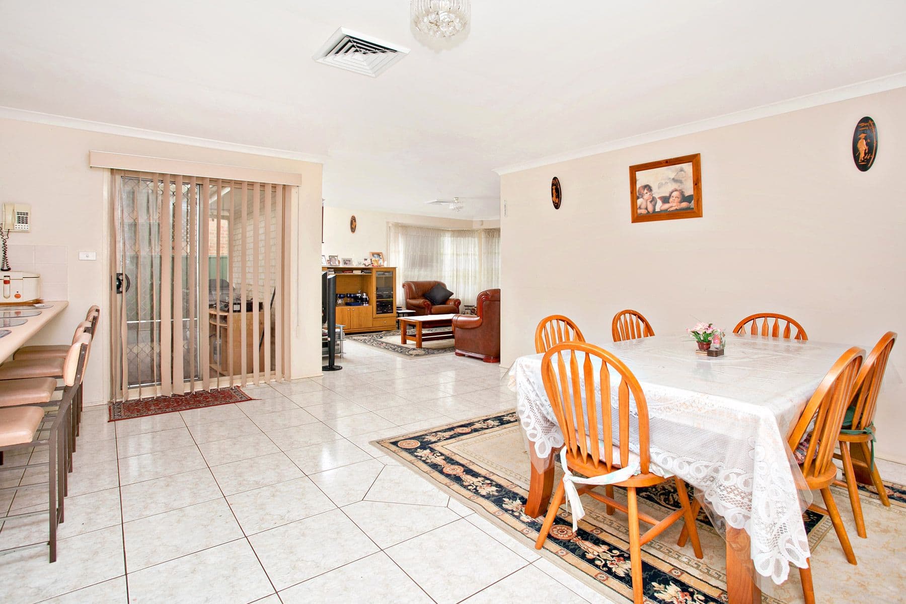 10 Kindilen Close, ROUSE HILL NSW 2155, Rouse Hill - Thumbnail 4
