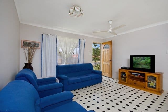 11 Rundell Street, CRESTMEAD QLD 4132, Crestmead - Thumbnail 3