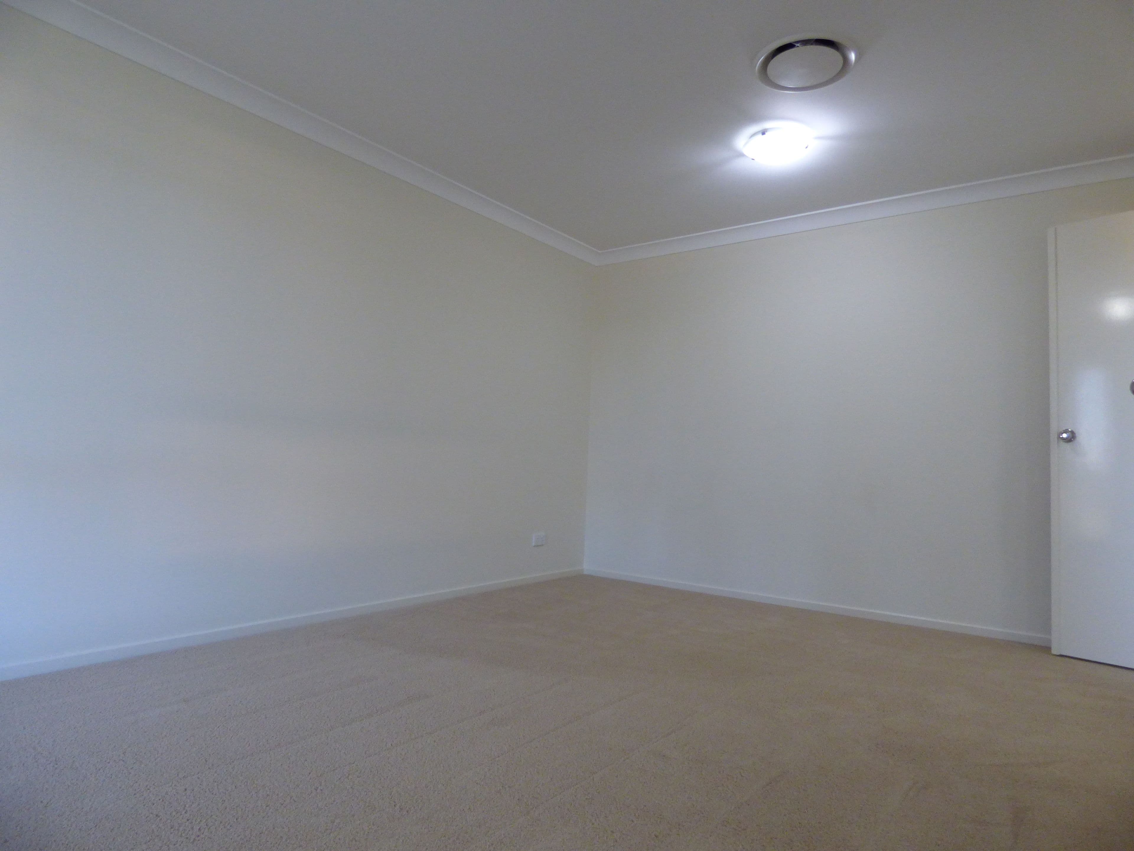 11 Courtney Street, Roma QLD 4455, Roma - Thumbnail 7