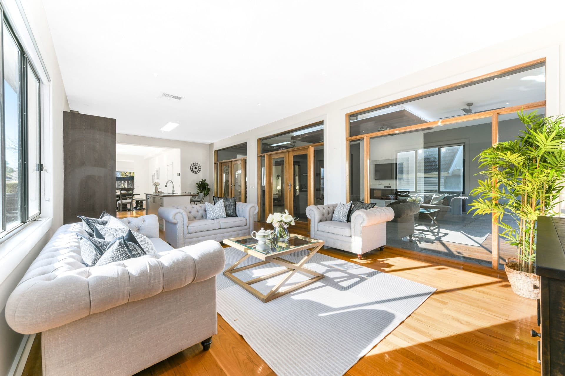 18 Mountainview Road, Nunawading VIC 3131, Nunawading - Thumbnail 3