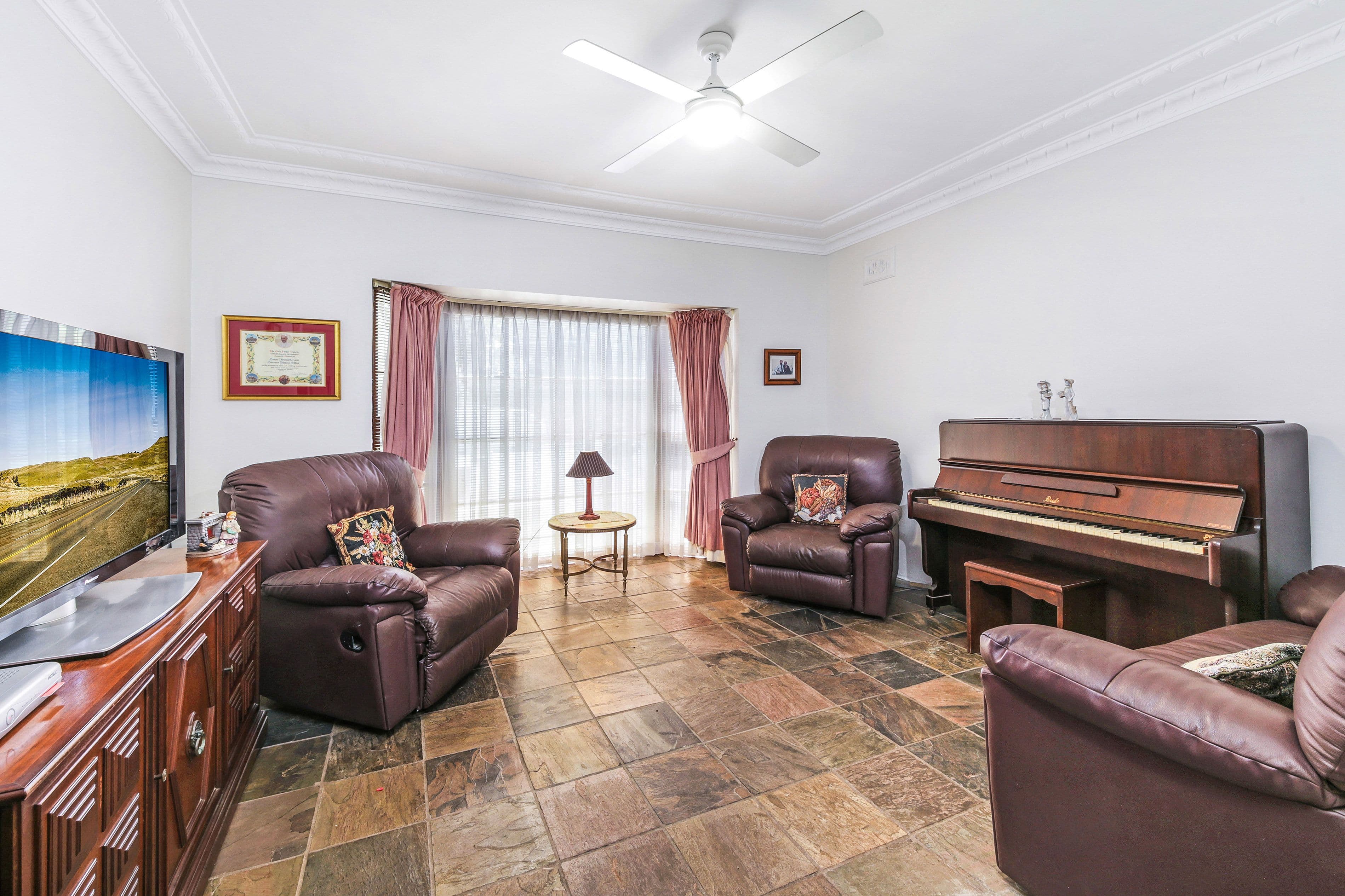 14 Beatrice Street, Bass Hill NSW 2197, Bass Hill - Thumbnail 2