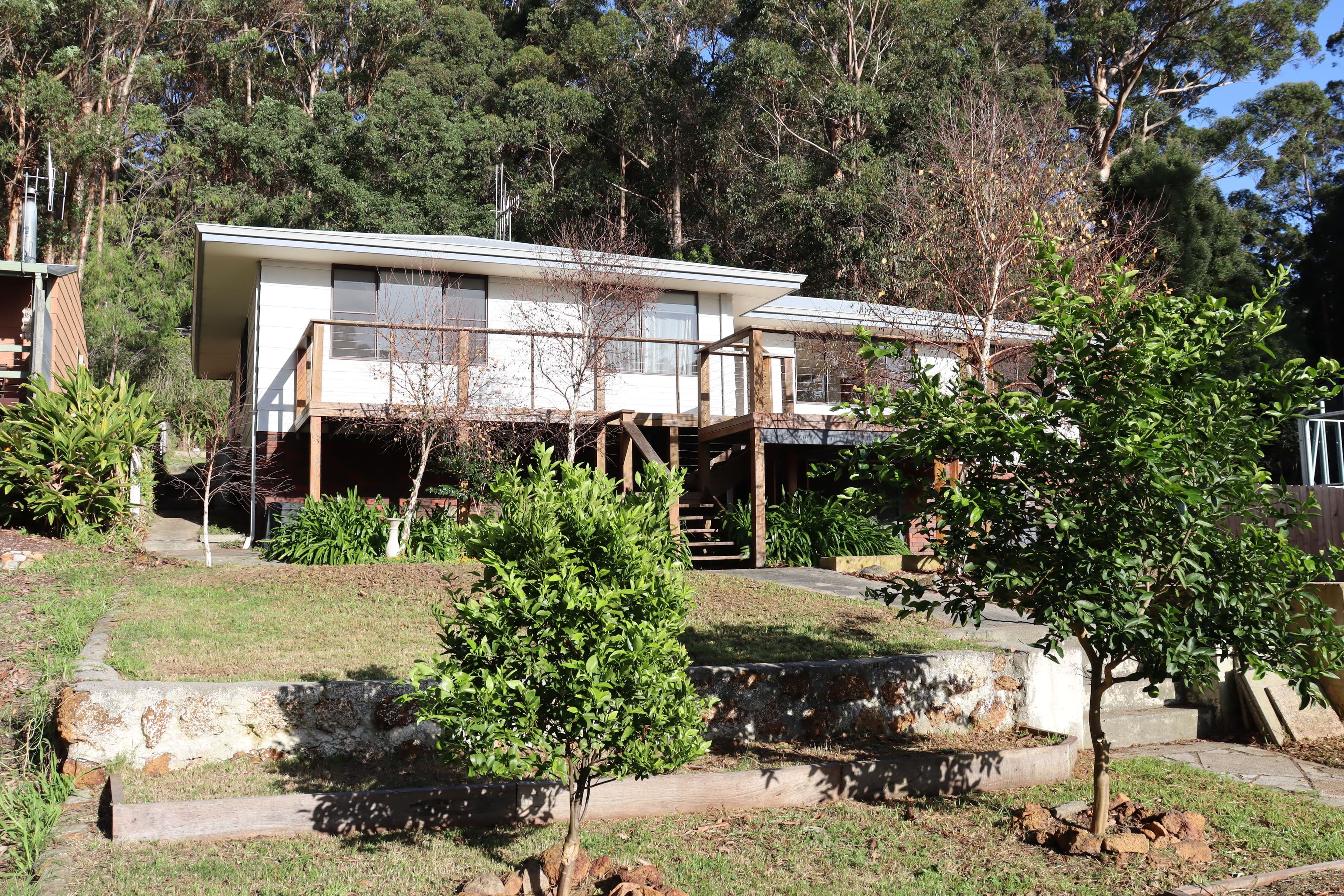 30 Bracknell Crescent, Denmark WA 6333, Denmark - Thumbnail 2