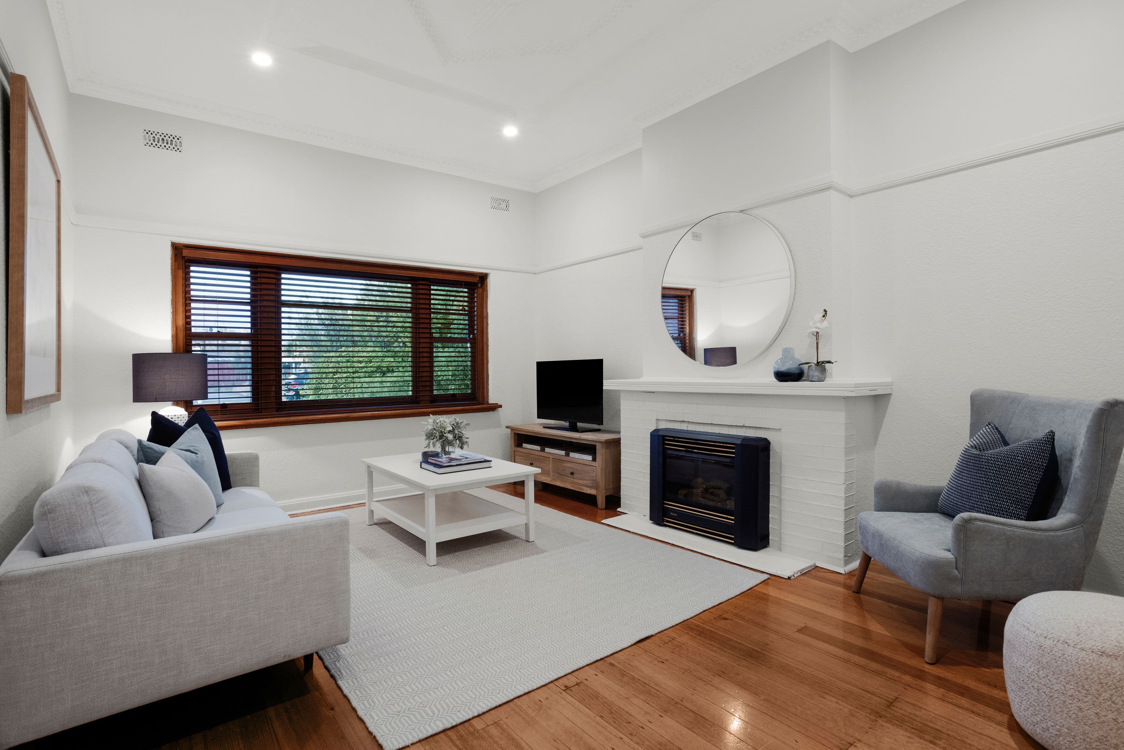 2 Arthur Street, Hughesdale VIC 3166, Hughesdale - Thumbnail 2