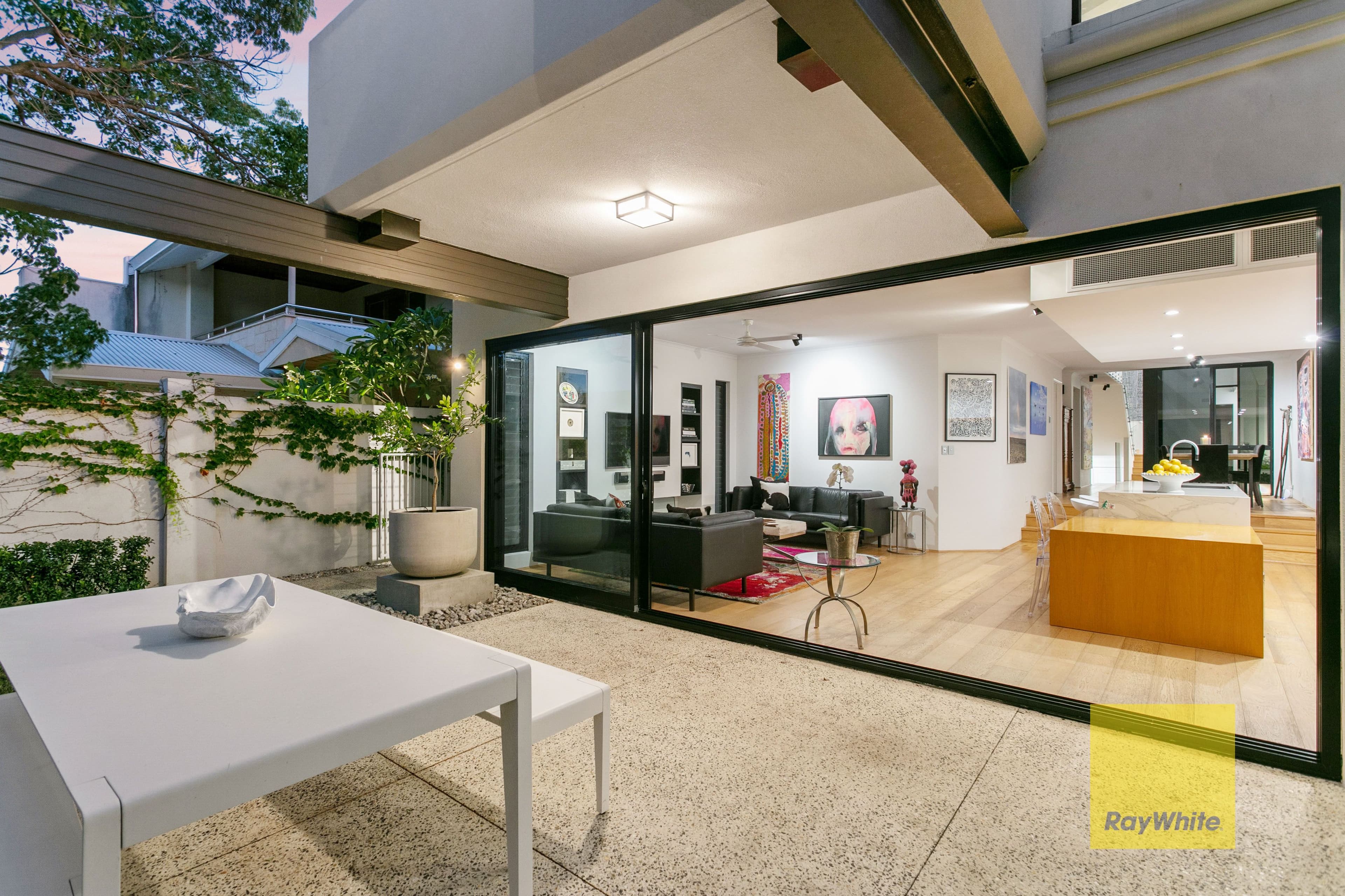 12 Reginald Street, Cottesloe WA 6011, Cottesloe - Thumbnail 3
