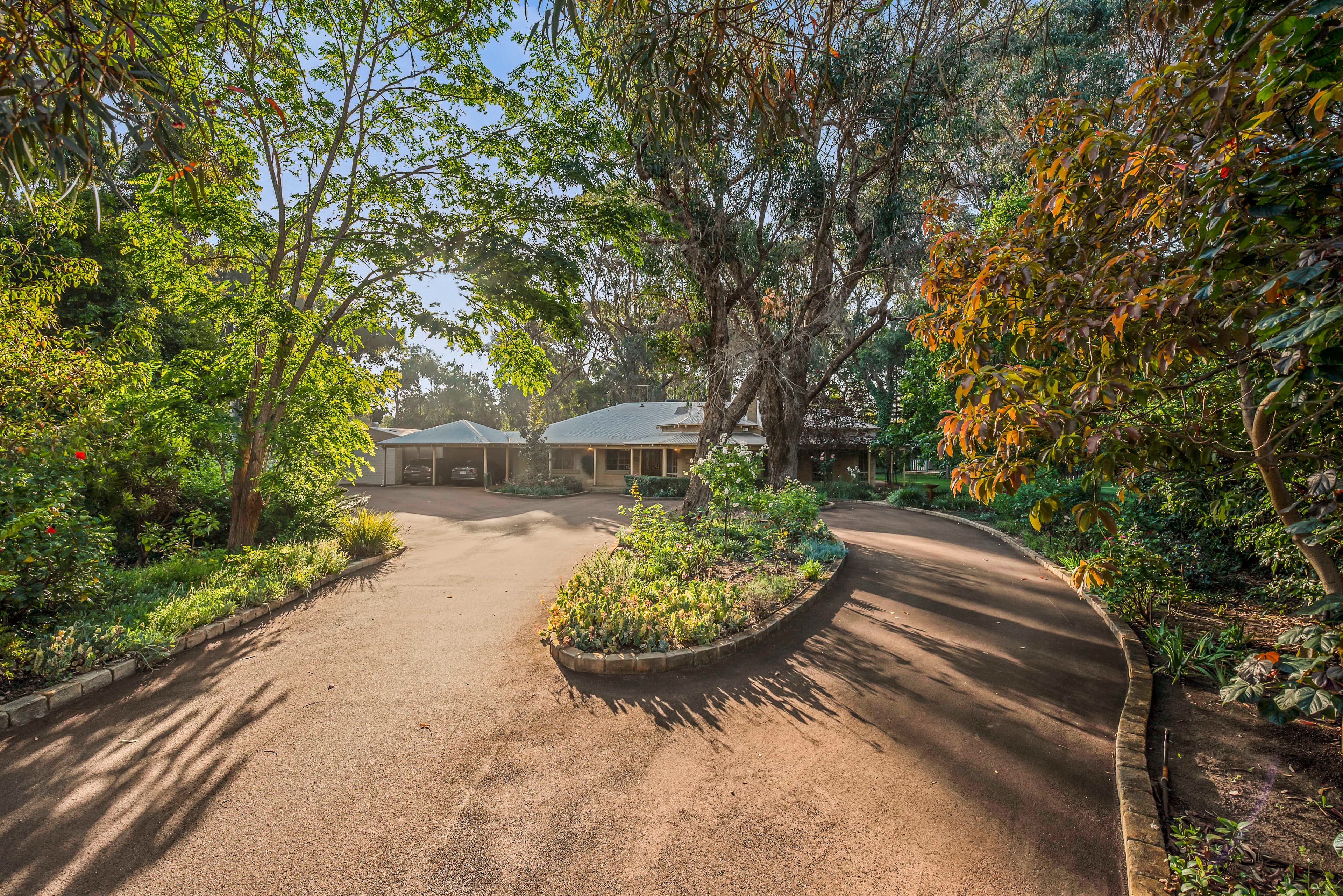 21 Scenic Drive, Wanneroo WA 6065, Wanneroo - Thumbnail 3