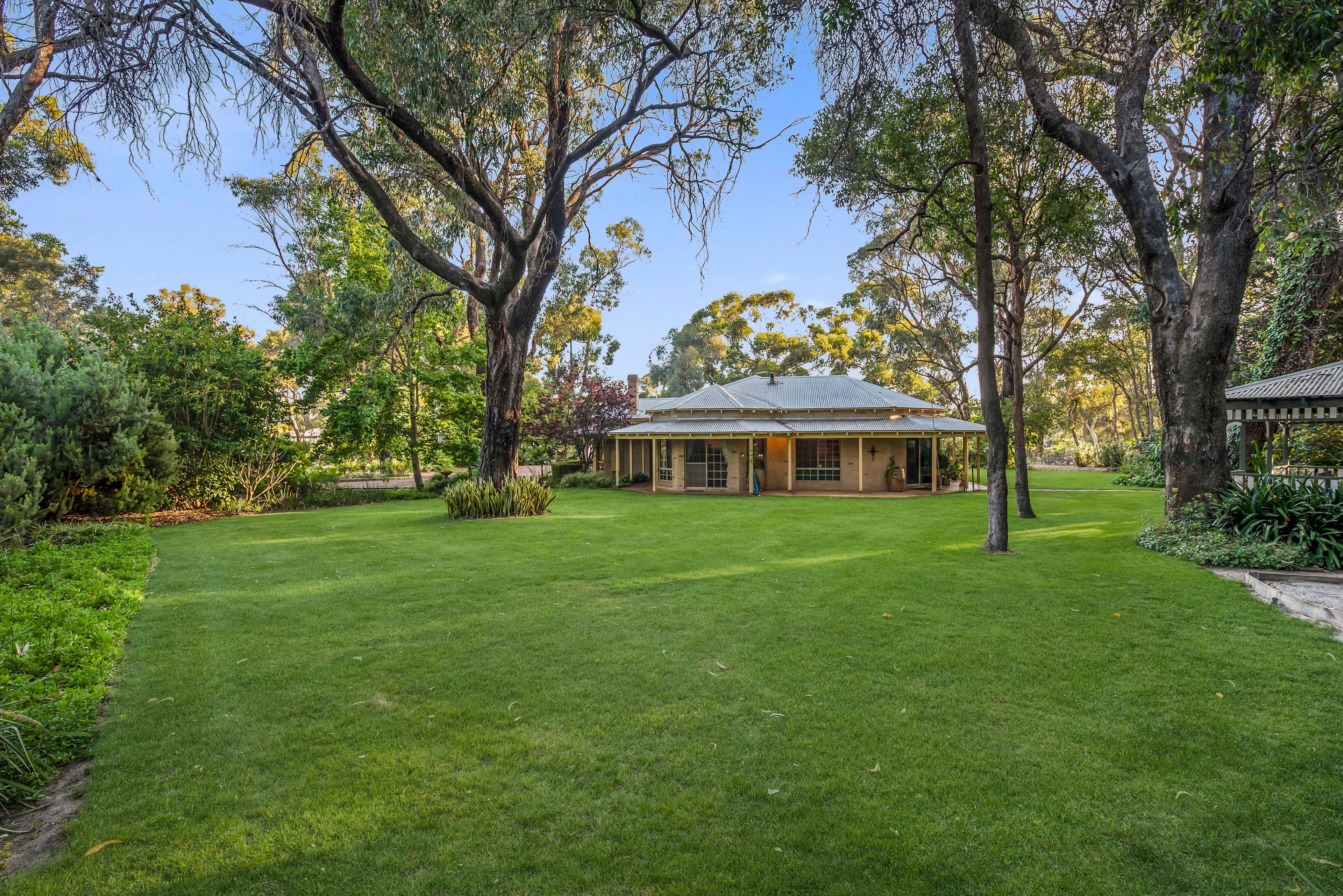 21 Scenic Drive, Wanneroo WA 6065, Wanneroo - Thumbnail 5