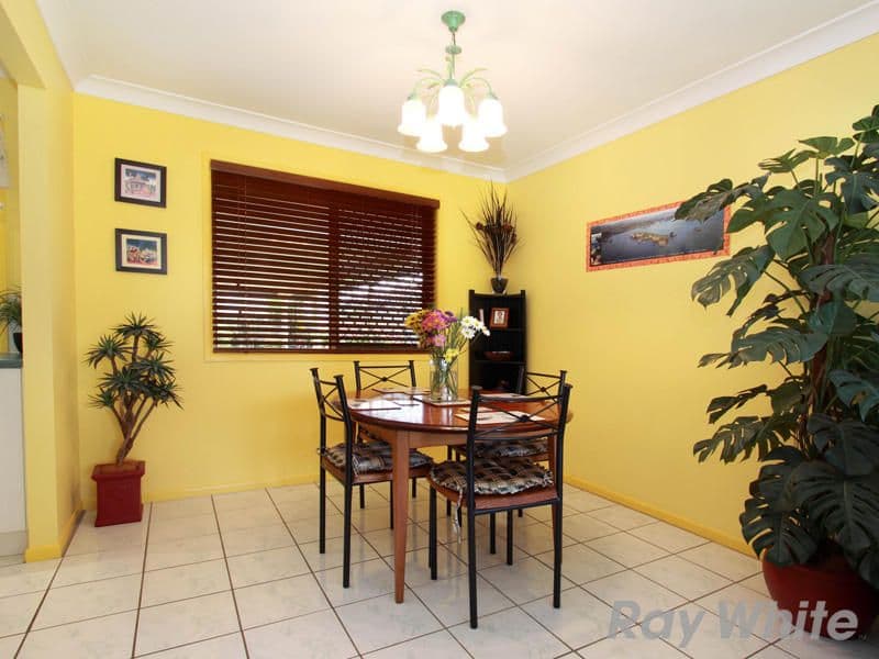 17 Honeydew Crescent, TAIGUM QLD 4018, Taigum - Thumbnail 3