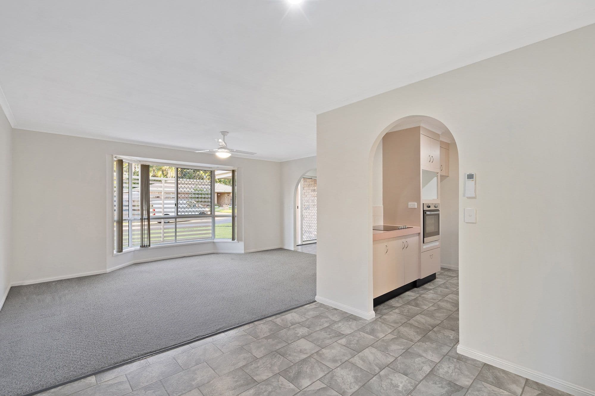 8 Quinton Court, Mount Warren Park QLD 4207, Mount Warren Park - Thumbnail 4