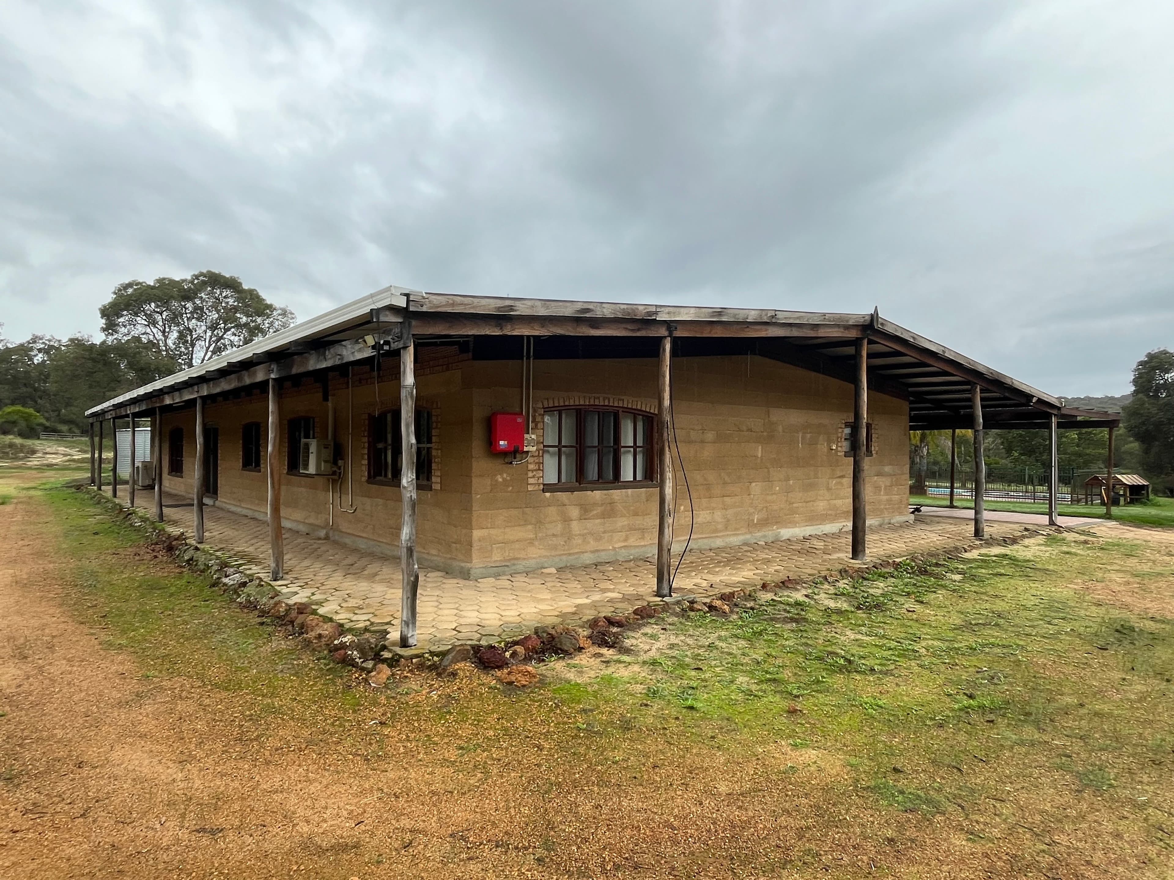 355 Hart Drive, Chittering WA 6084, Chittering - Thumbnail 3