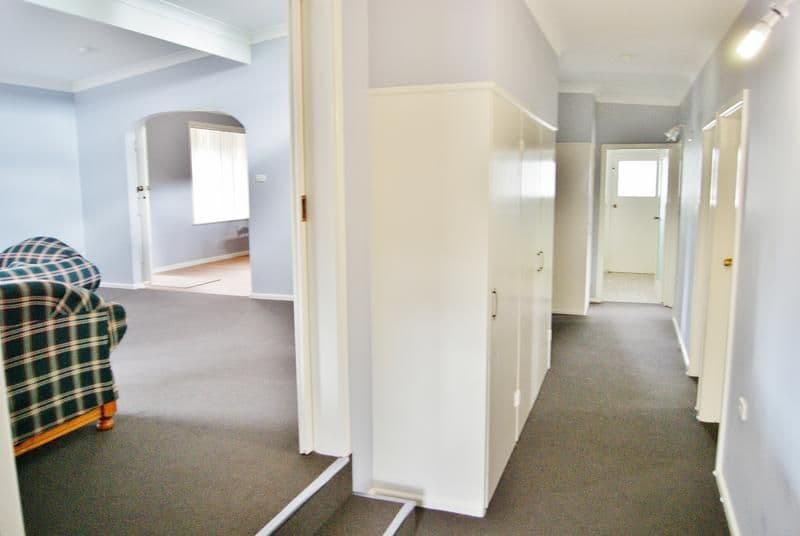 1 Fontenoy Street, YOUNG NSW 2594, Young - Thumbnail 6