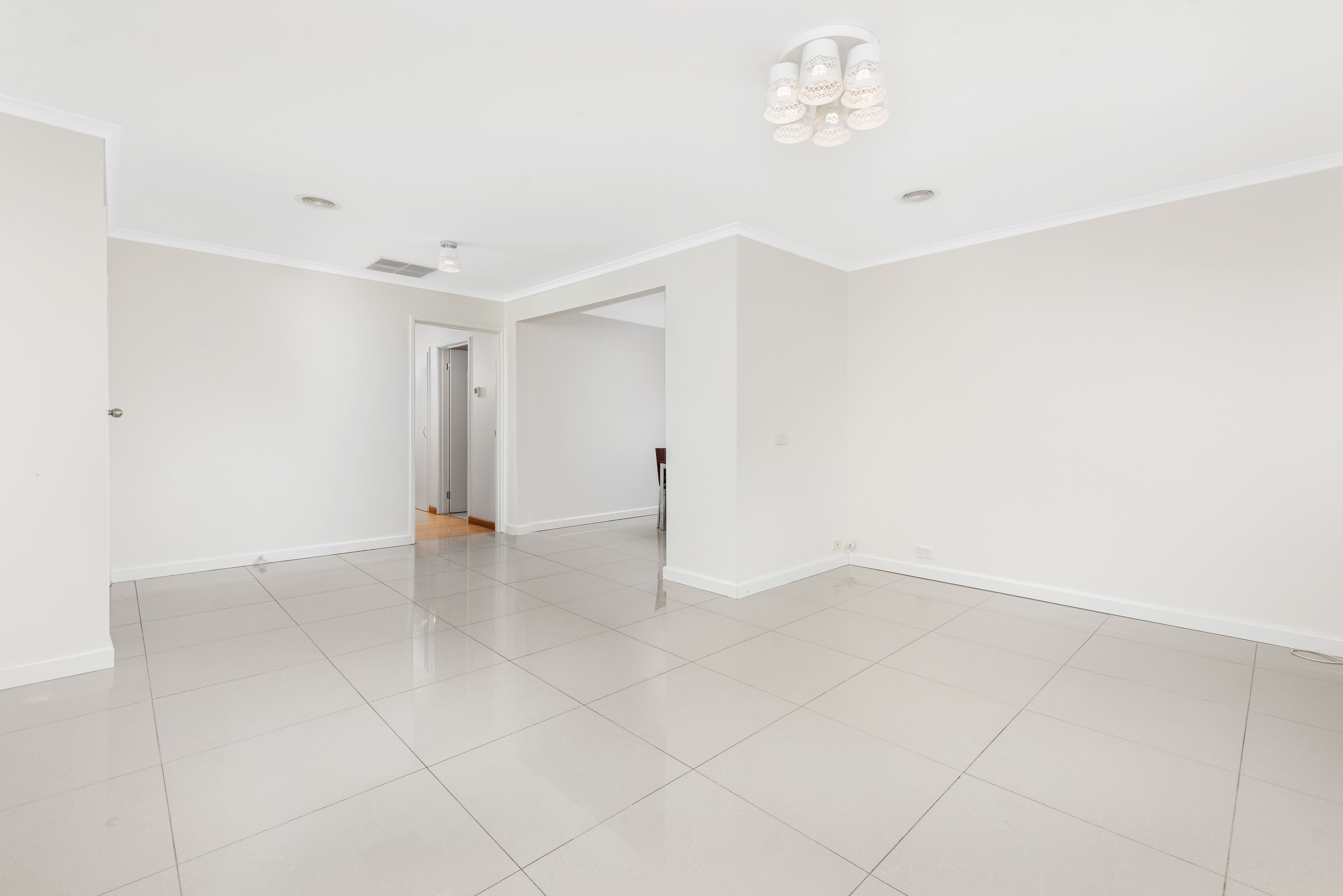 40 Madigan Crescent, Mill Park VIC 3082, Mill Park - Thumbnail 5