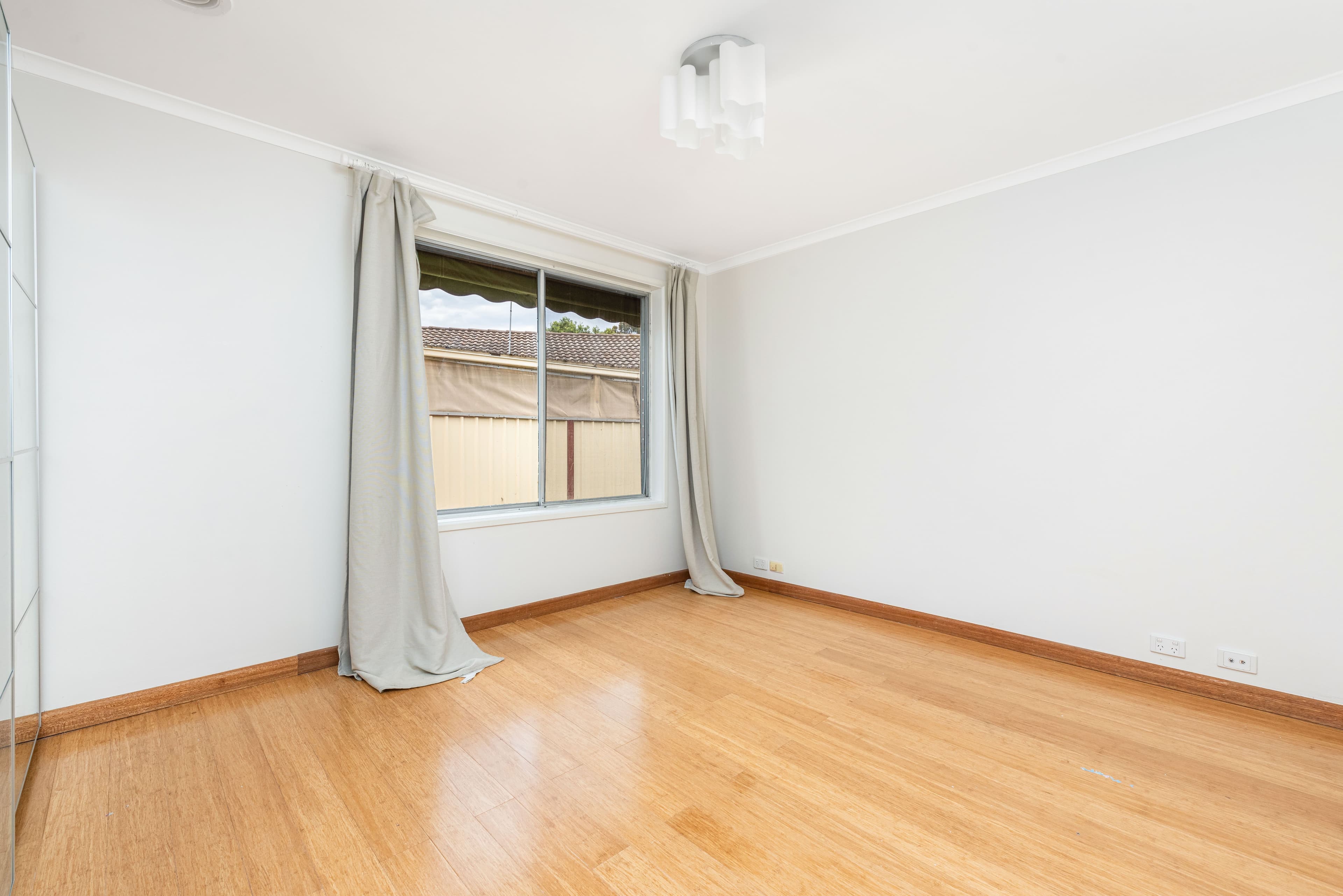 40 Madigan Crescent, Mill Park VIC 3082, Mill Park - Thumbnail 8